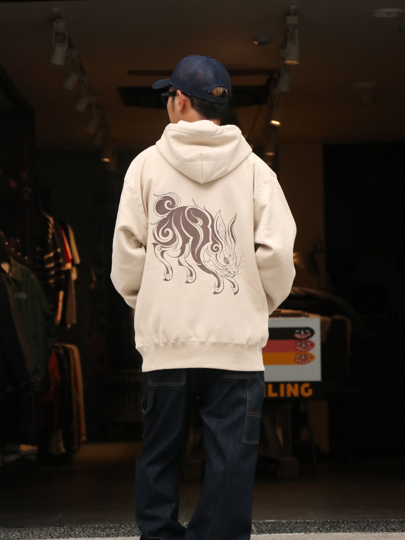 TRIVAL HARE PARKA (SAND)