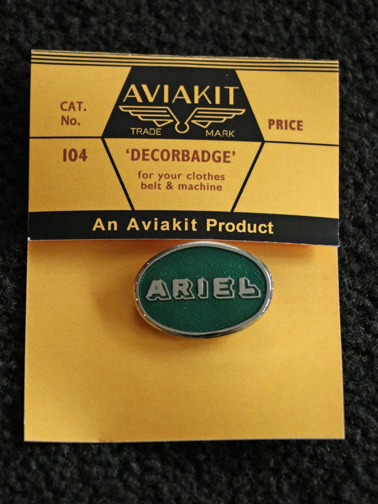 【即日発送可能】"ARIEL" BADGE