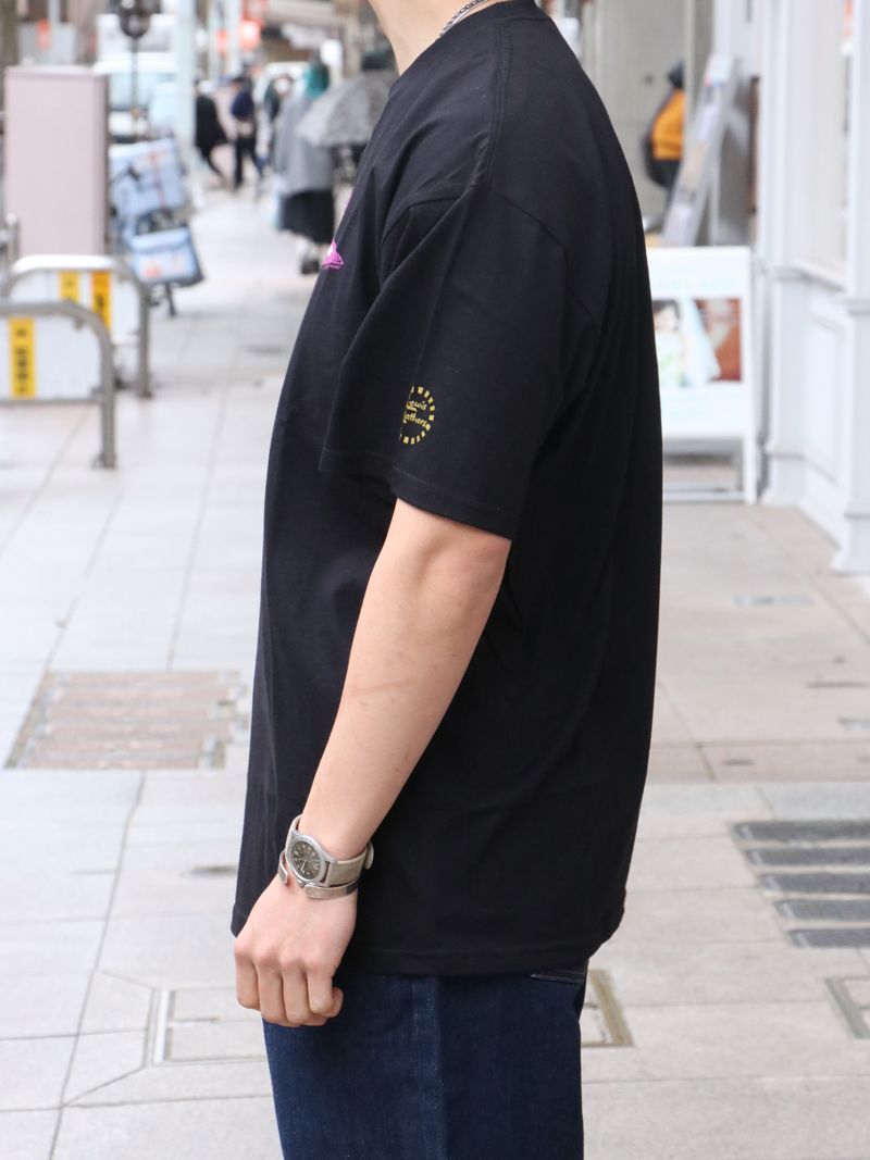 TT PENNANT 1957 T-SHIRT (BLACK)