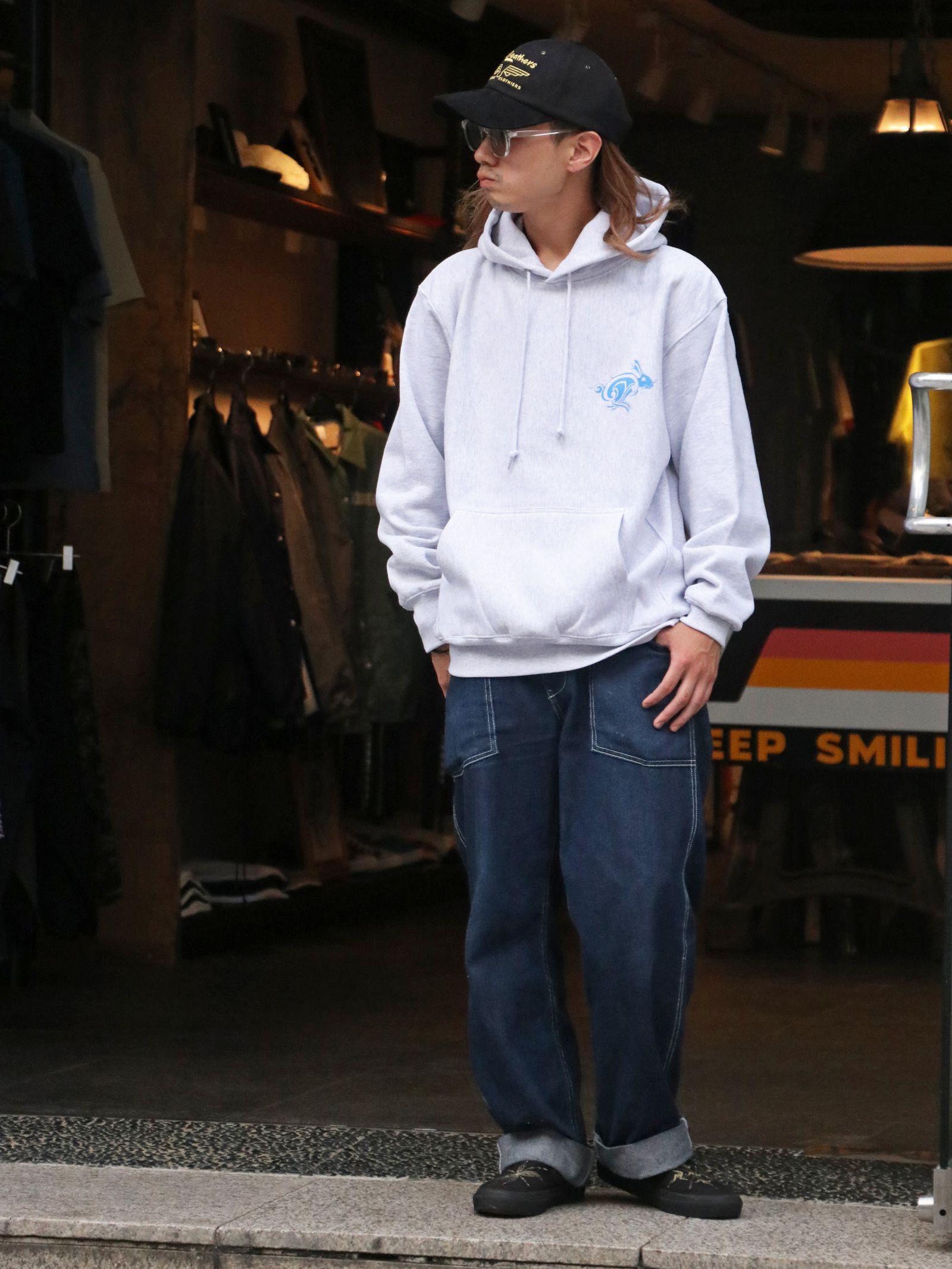 TRIVAL HARE PARKA (ASH)