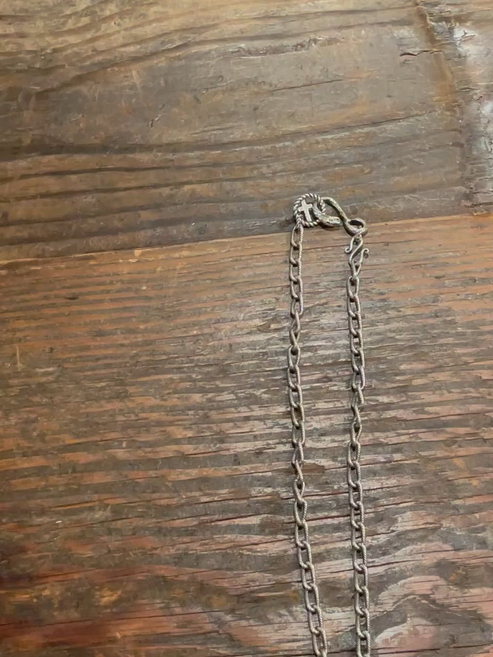 galcia - SNAKE & CROSS NECKLACE CHAIN / 線径 1.5mm, 幅 5.3mm