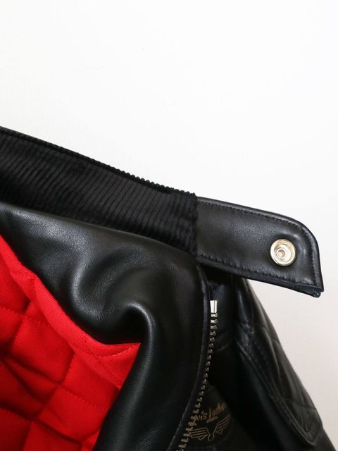 スーパーファントム 443 ：カウハイド