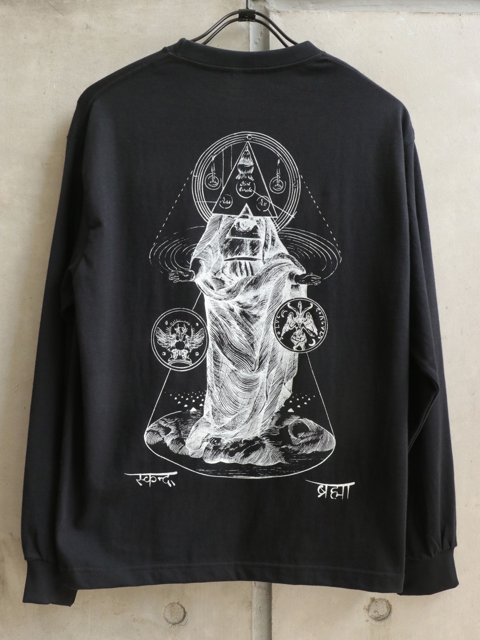 "DARK MATTER" L/S TEE / "DARK MATTER" ロングスリーブTシャツ (ブラック）