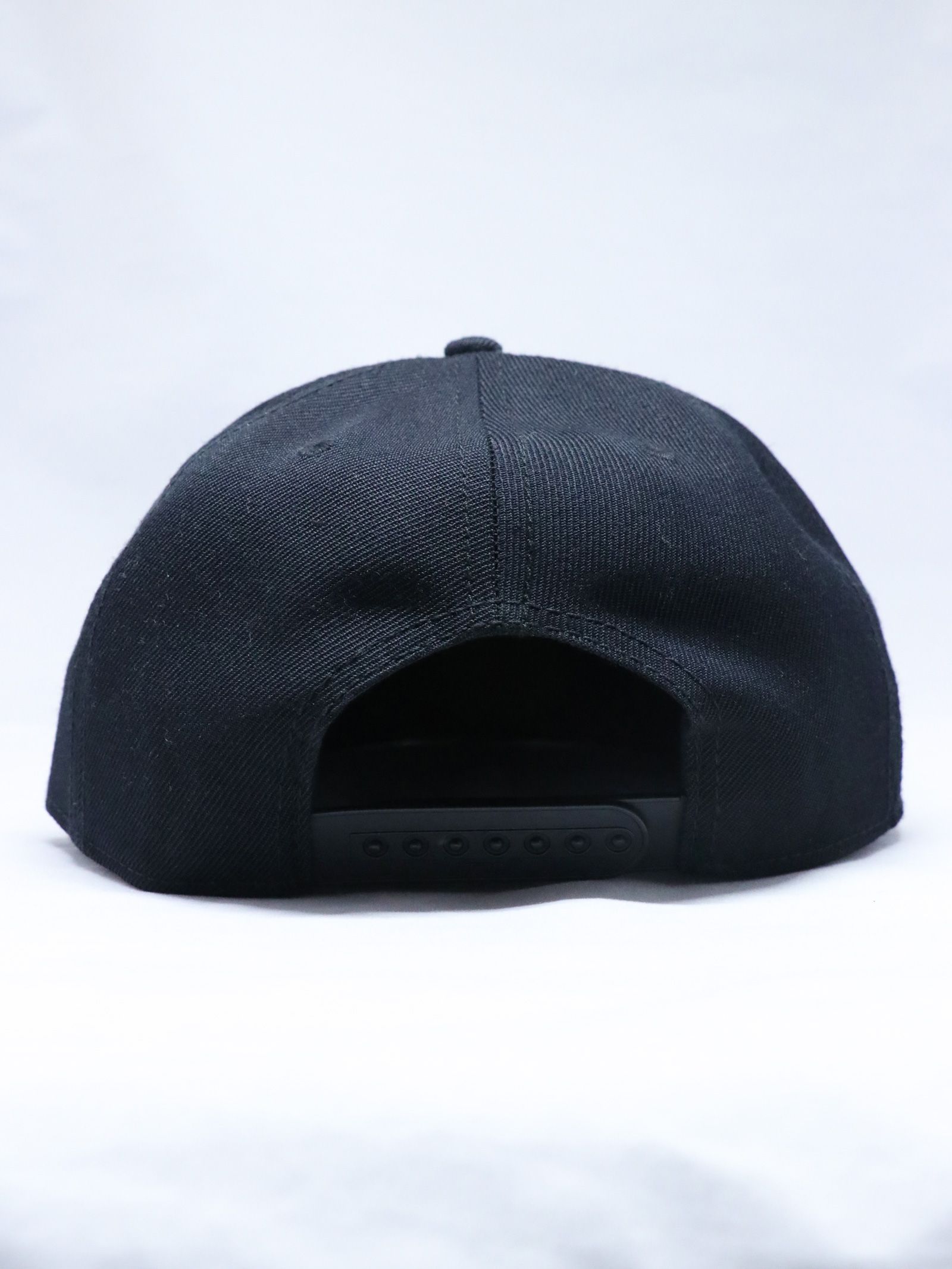 MOZYSKEY×SKANDA "疾風迅雷"CAP (BLACK×WHITE)