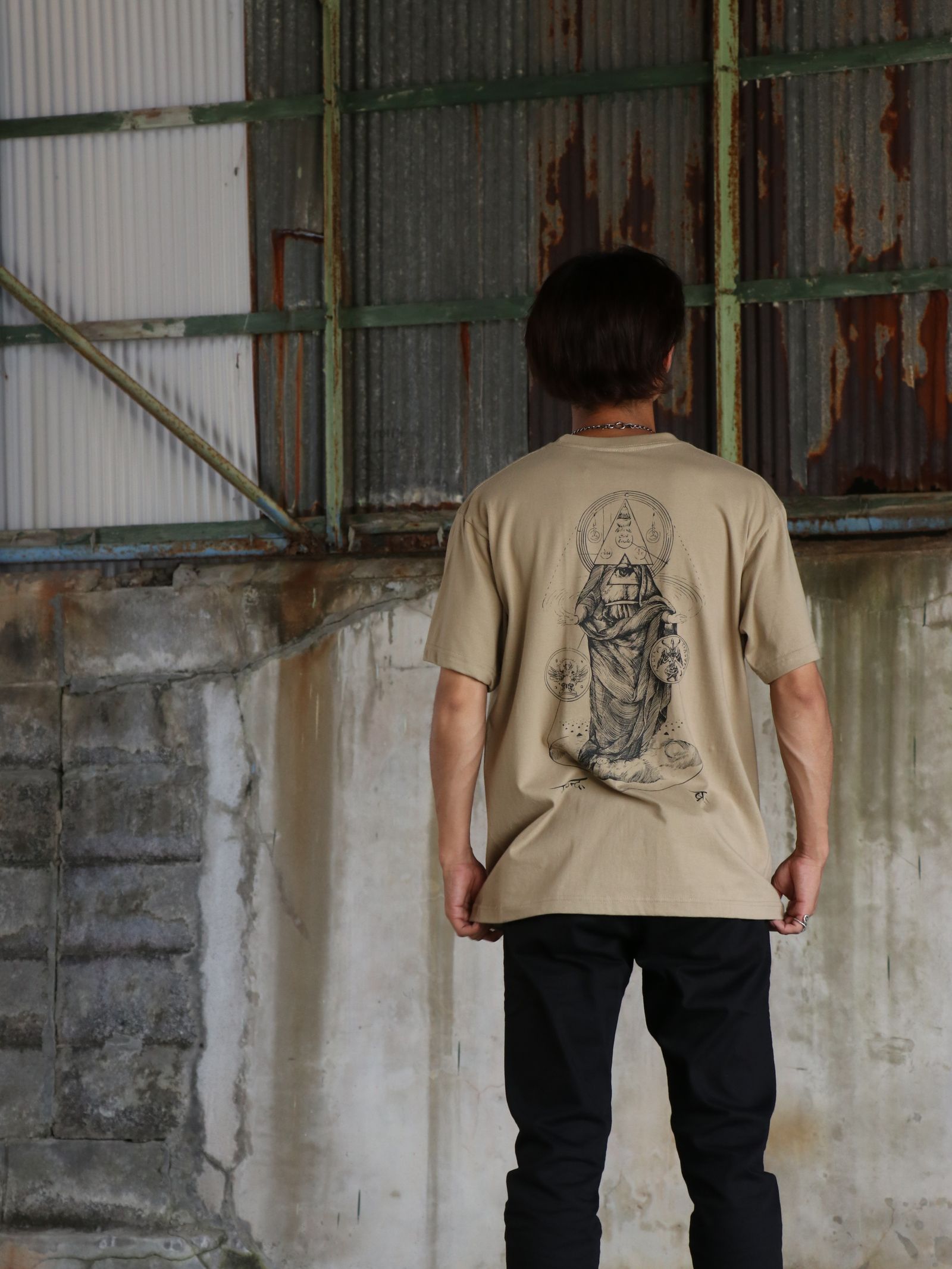 "DARK MATTER" S/S TEE / "DARK MATTER" Tシャツ (サンド)
