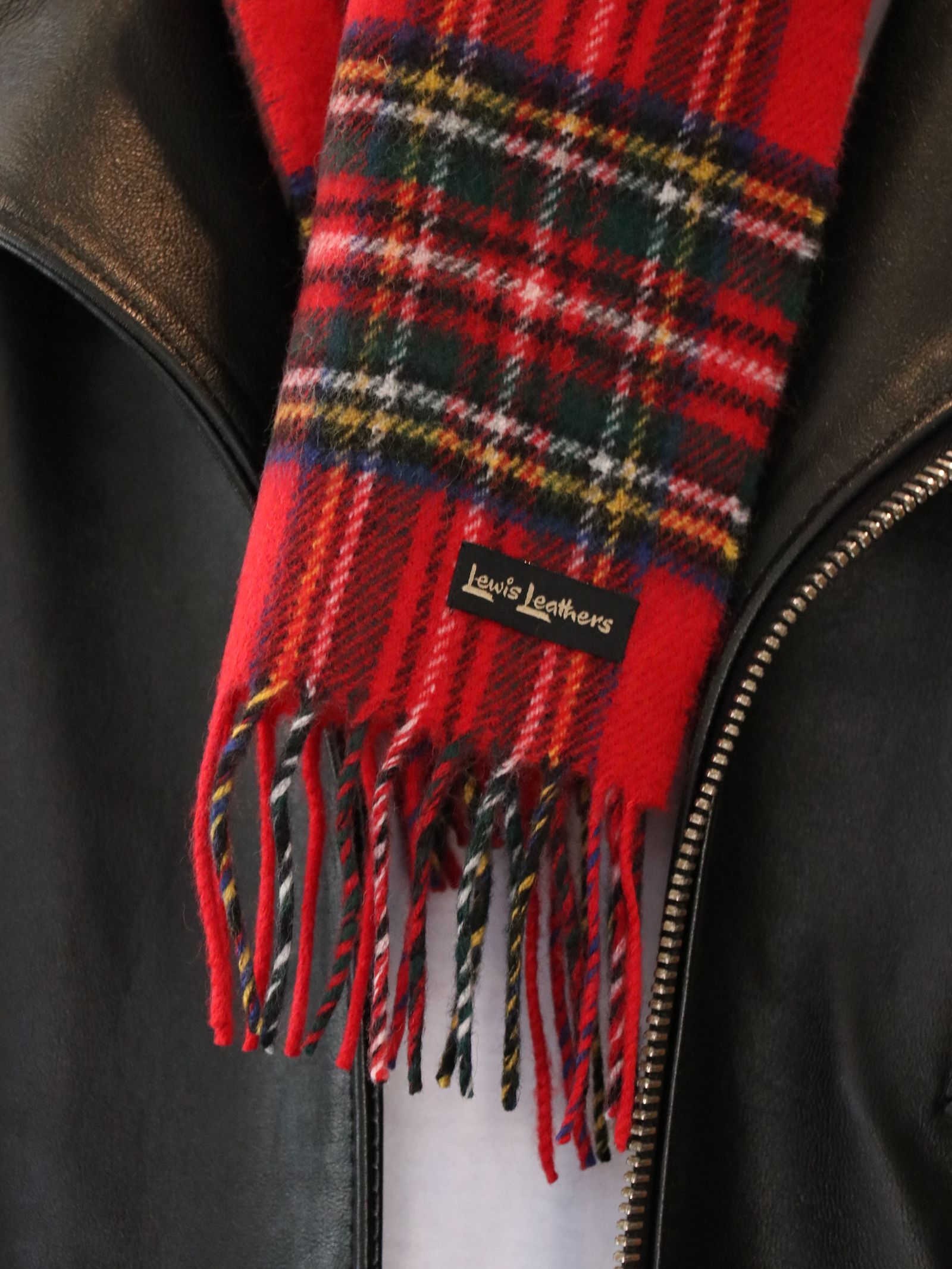 Lewis Leathers - SCOTISH WOOL SCARF - STEWART ROYAL 