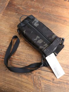 NEW TISSUE CASE (MULTI-CAM BLACK)