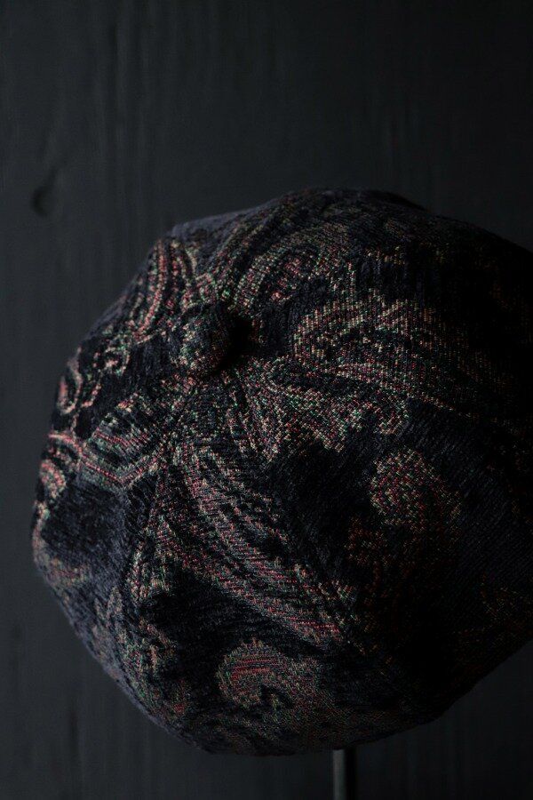 CHENILLE WEAVE BERET (SHINY CROW)