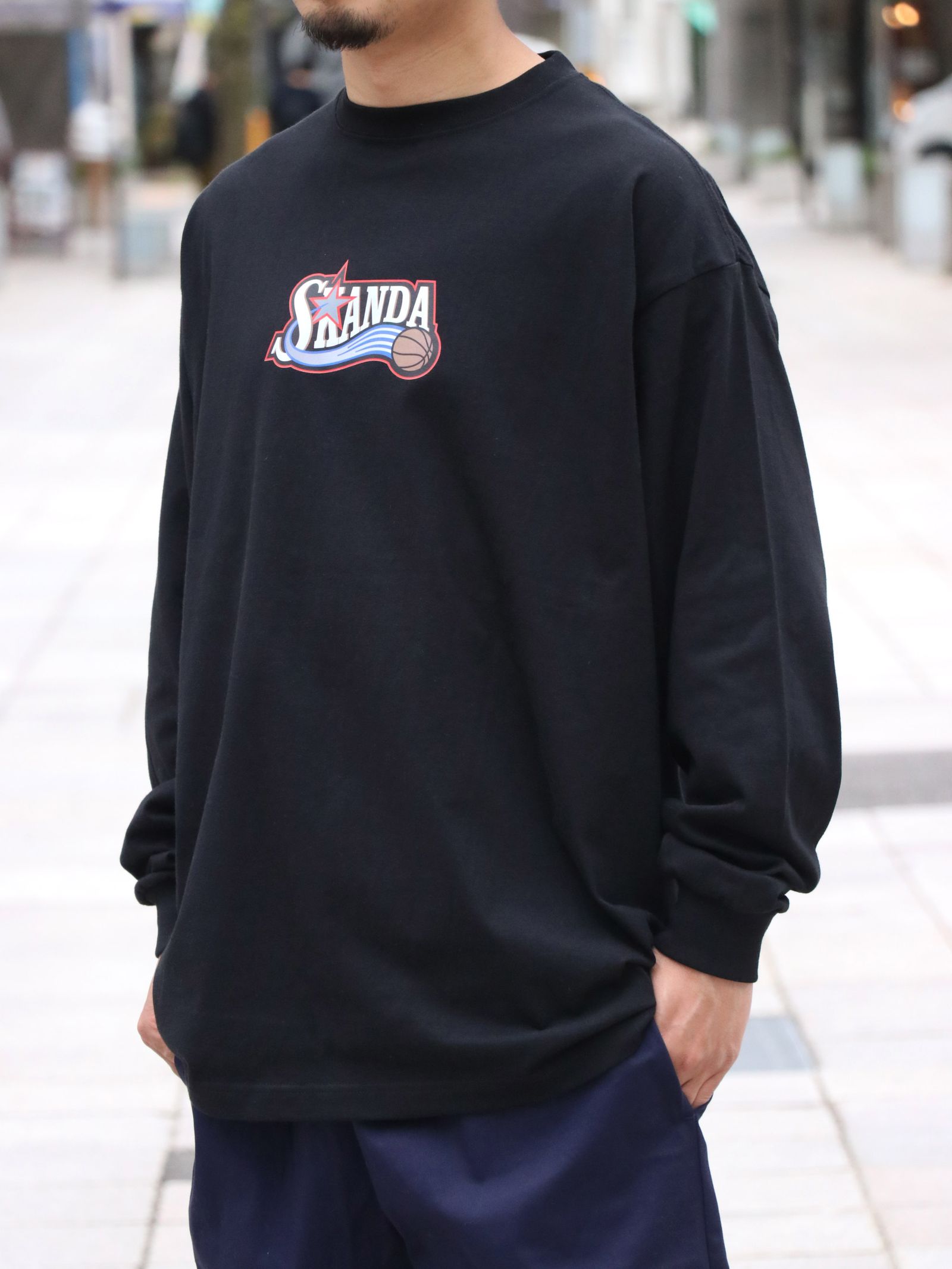 ”SKANDA×GRAVYSOURCE” W-NAME L/S TEE (BLACK)