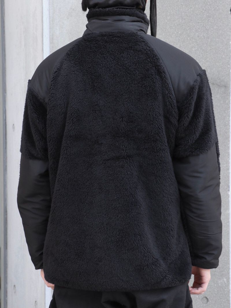 BOA FREECE JACKET (WHITE WAPPEN)