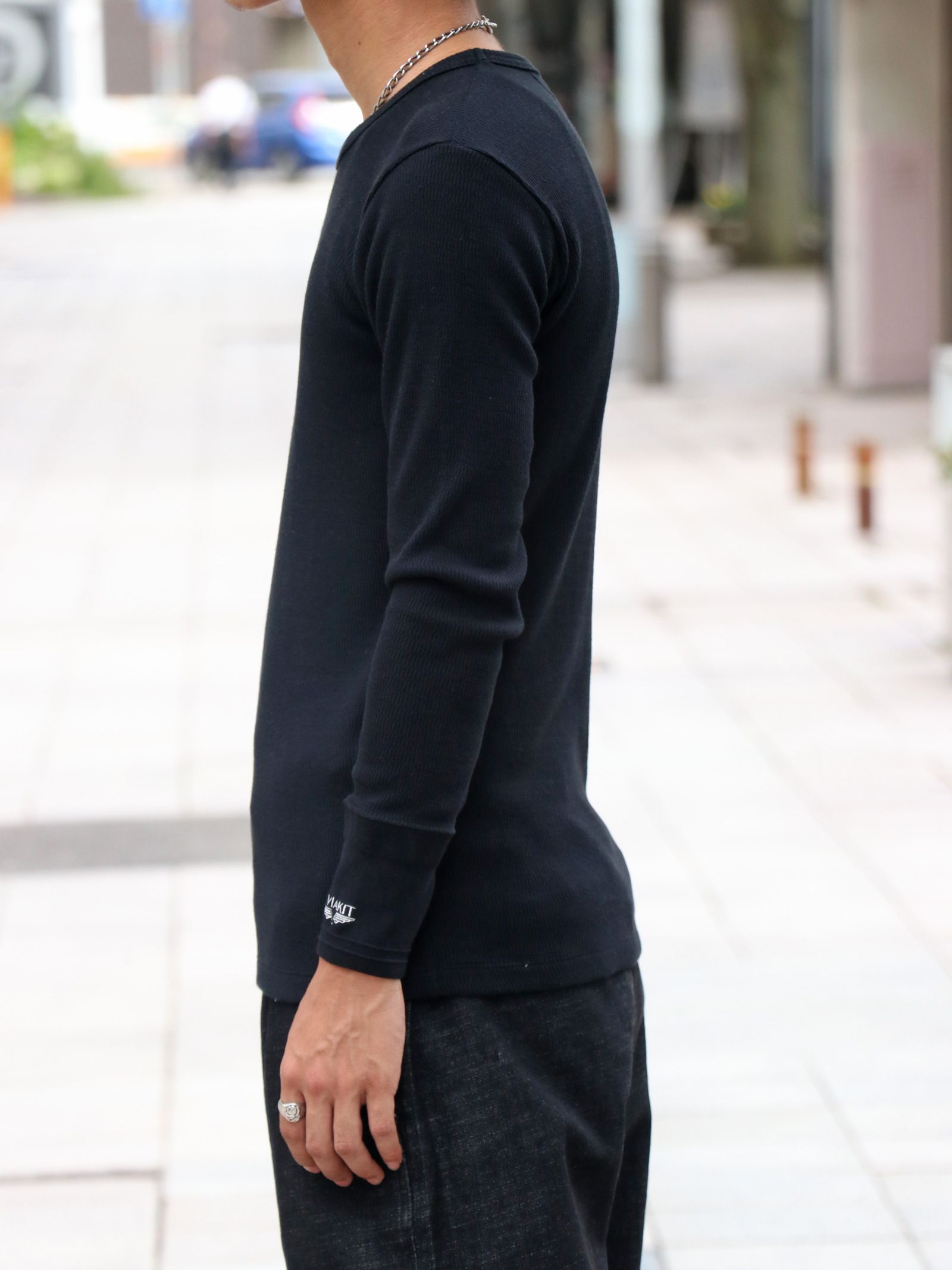 【即日発送可能】AVIAKIT WAFFLE T-SHIRTS (BLACK)