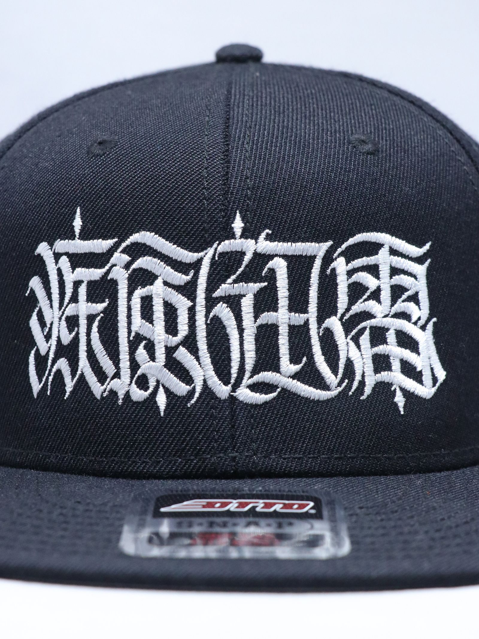 MOZYSKEY×SKANDA "疾風迅雷"CAP (BLACK×WHITE)
