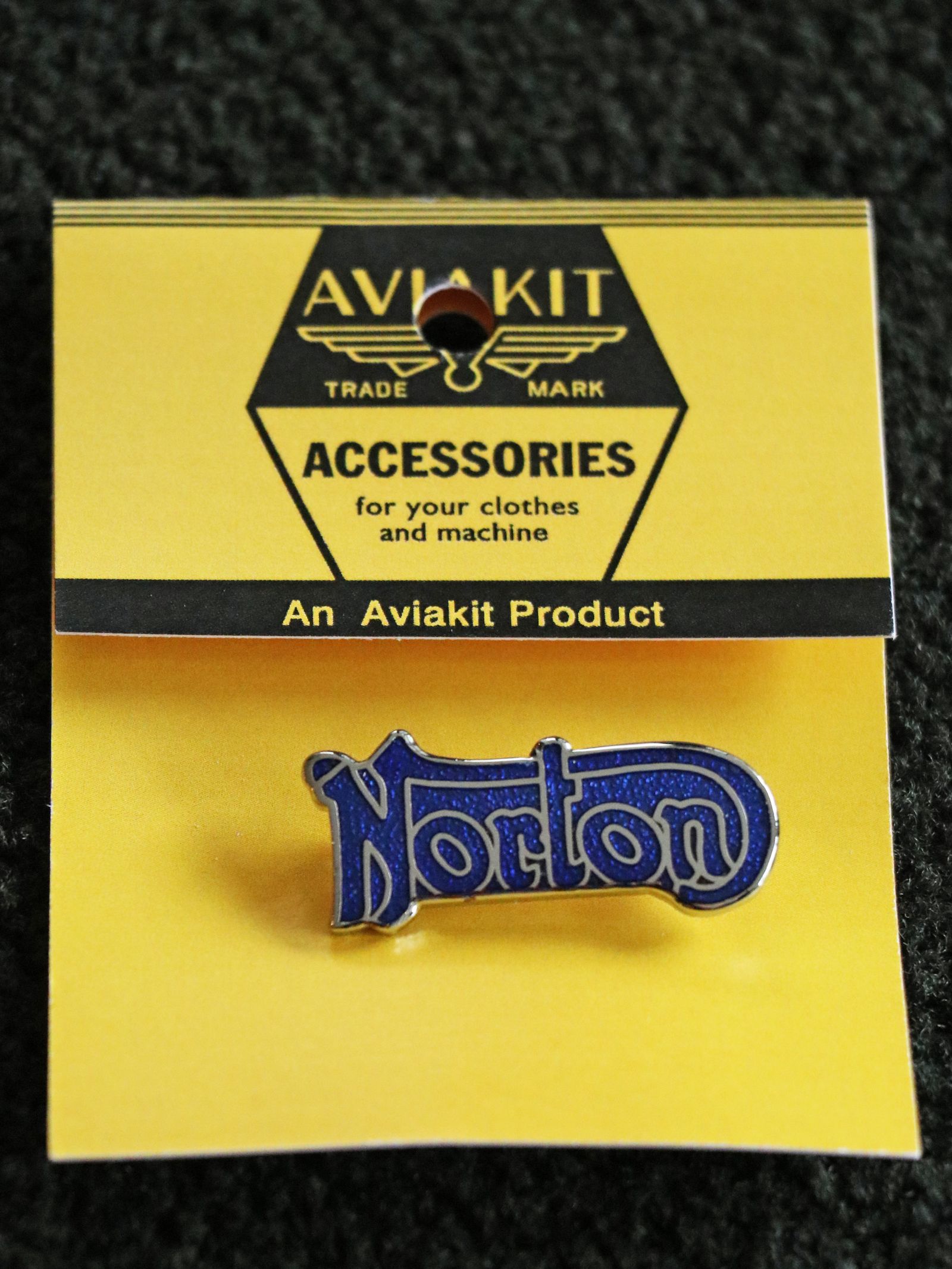 "NORTON LOGO" BADGE