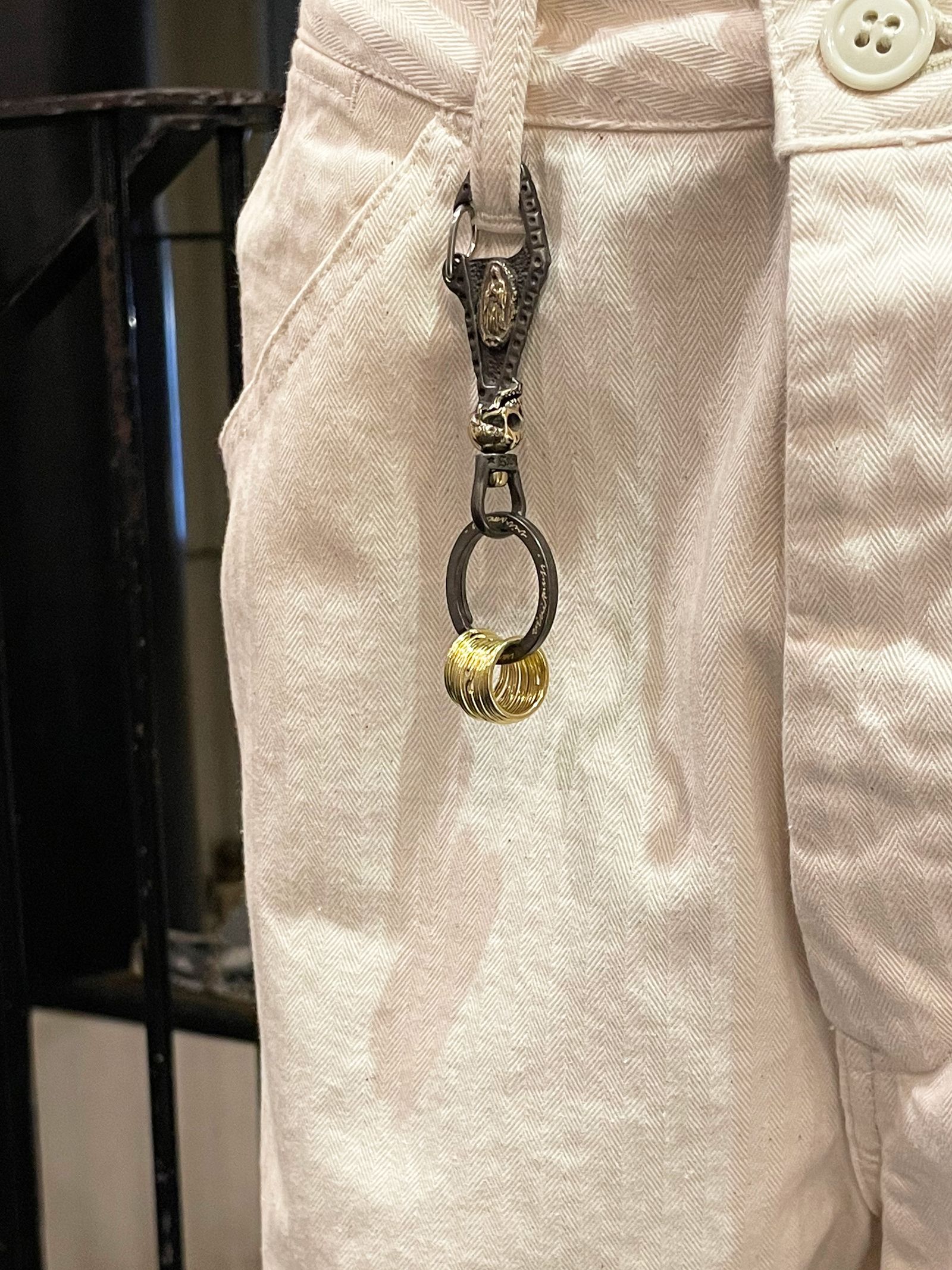【即日発送可能】COFFIN BRASS KEYHOLDER (BLACK)