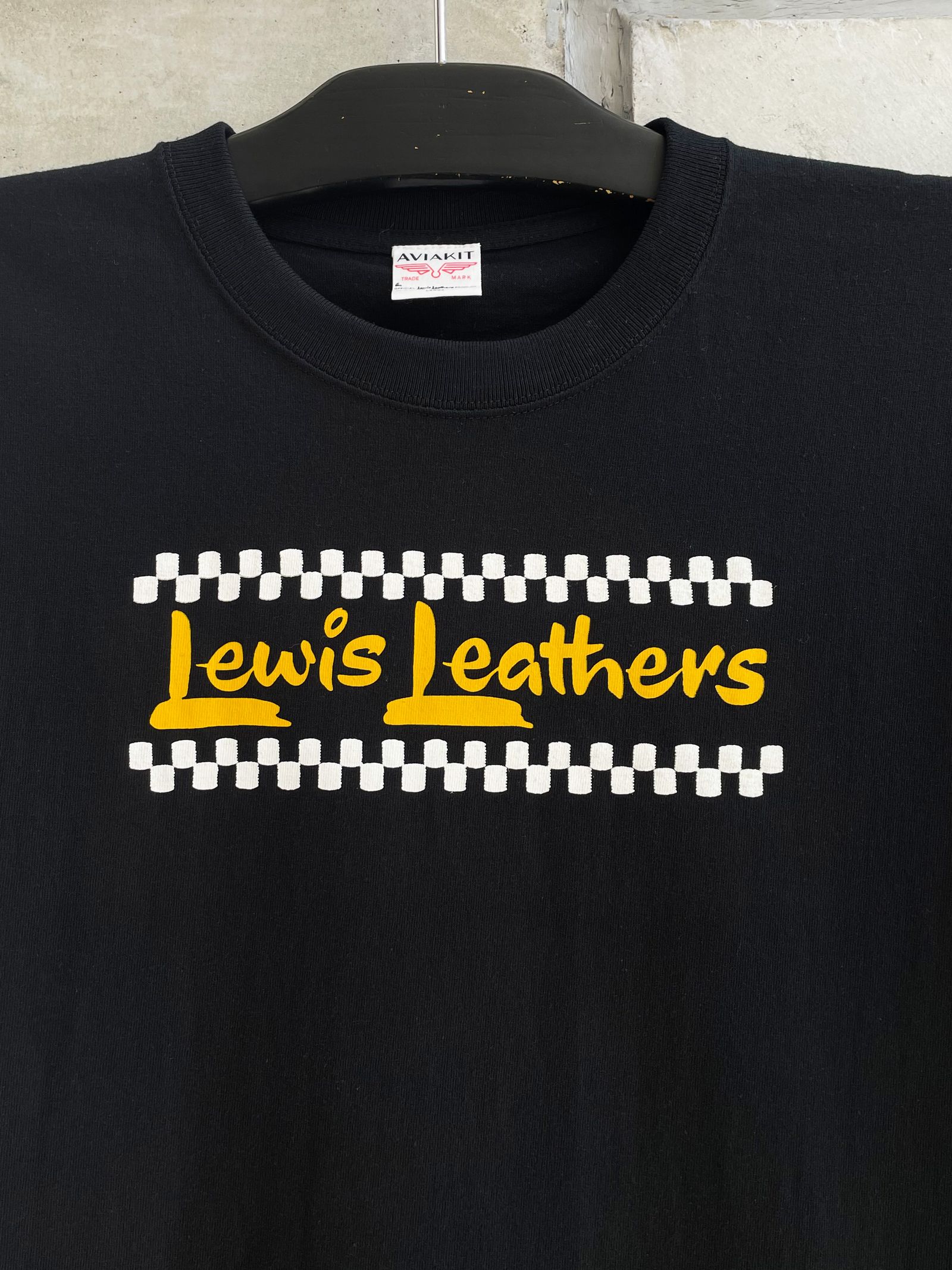 【即日発送可能】CHECKER LOGO T-SHIRTS (BLACK)