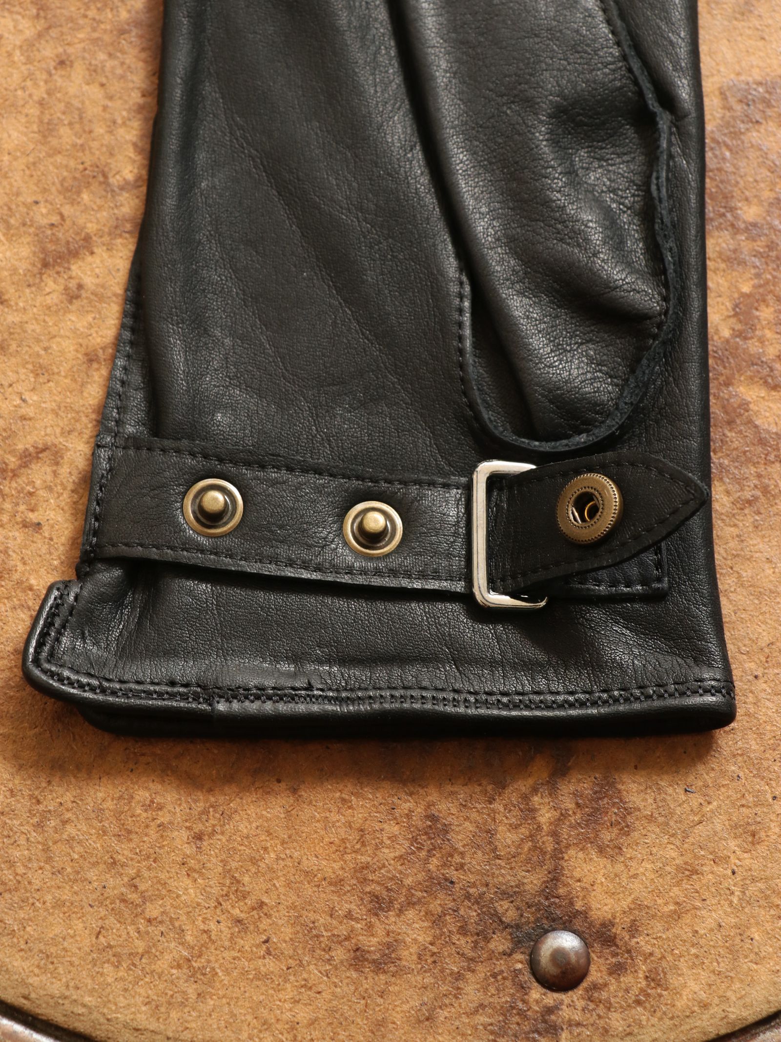 【即日発送可能】No.810 STRAP GLOVES (COW LATHER)