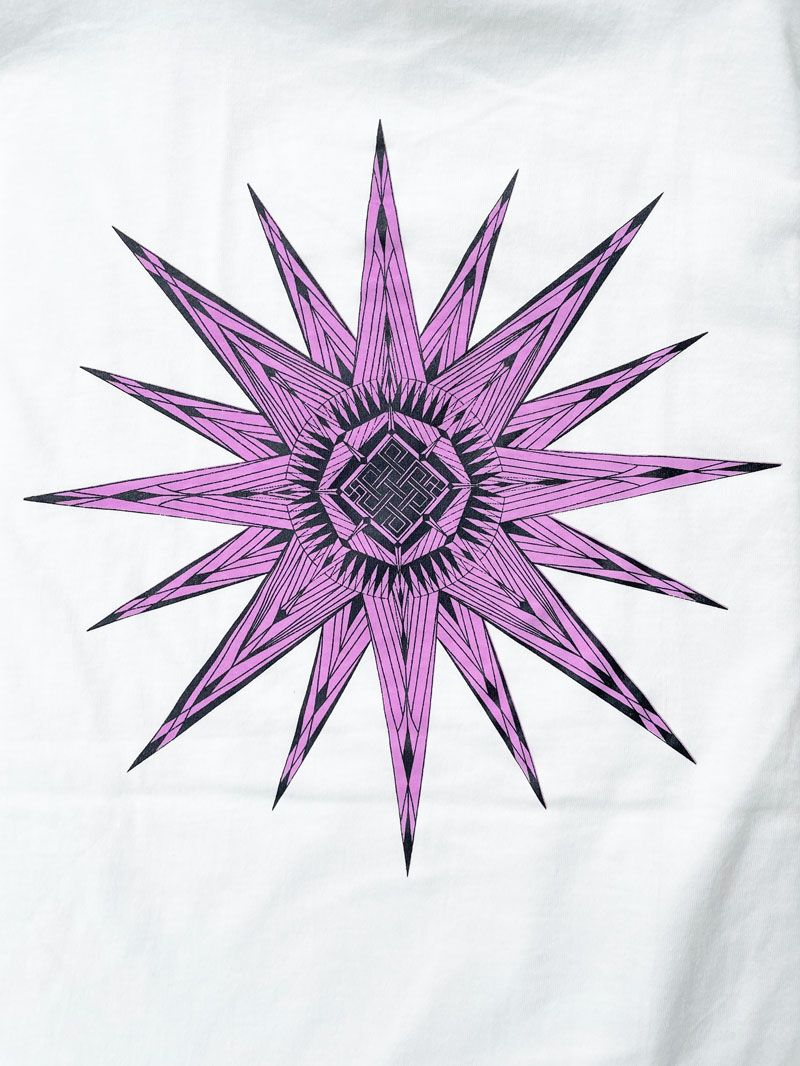 "SOLUA" EMIT ENERGY TEE (NATURAL)