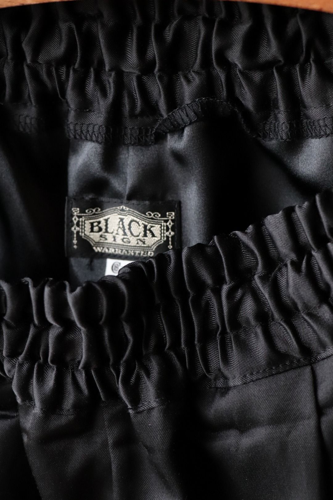 REBEL PANTS (FLASHY BLACK)