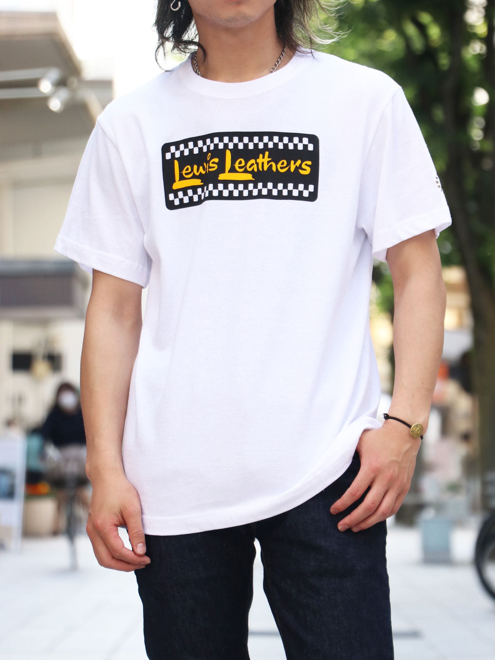 【即日発送可能】CHECKER LOGO T-SHIRTS (WHITE)