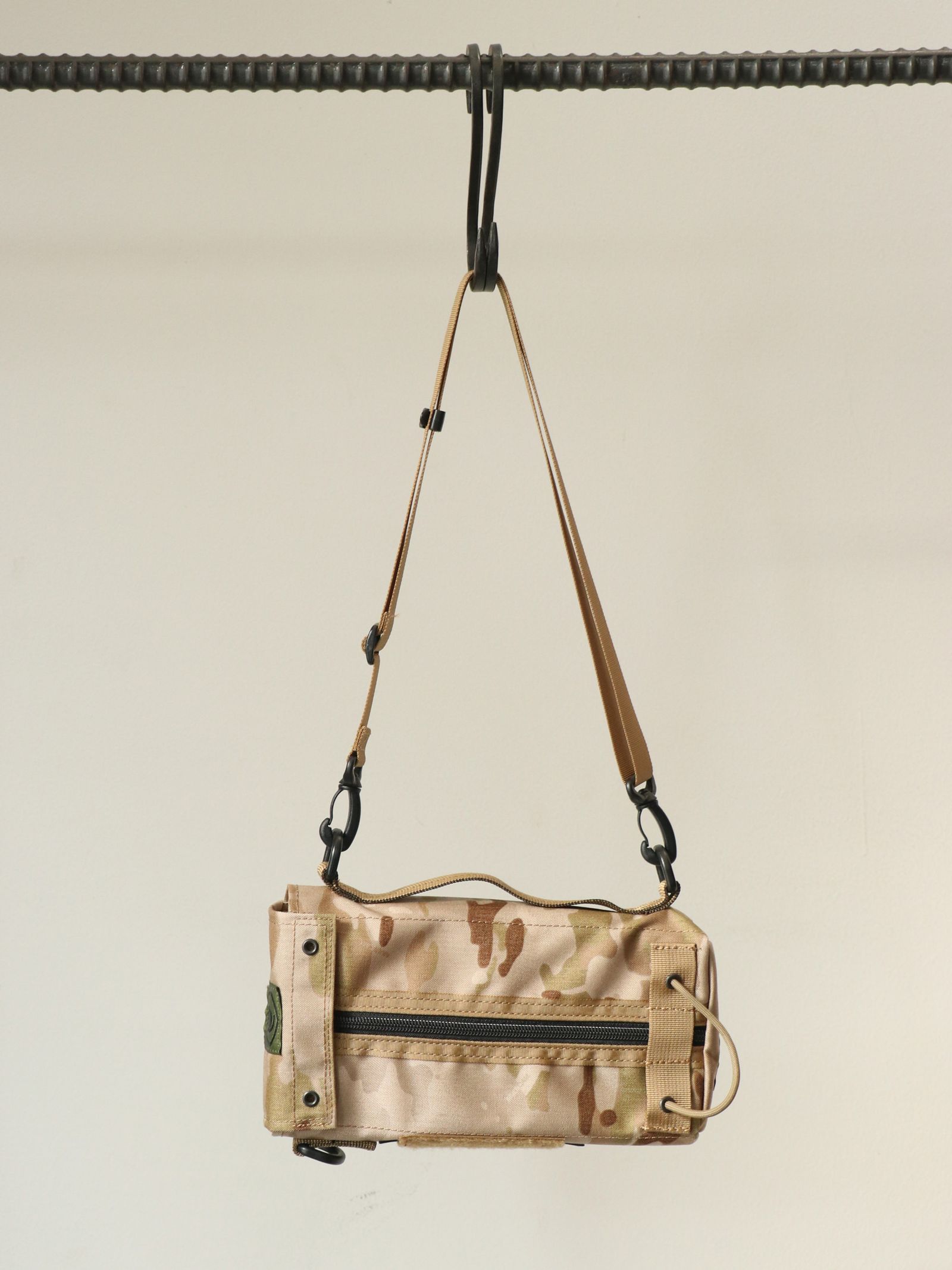 NEW TISSUE CASE (MALTI-CAM ARID)