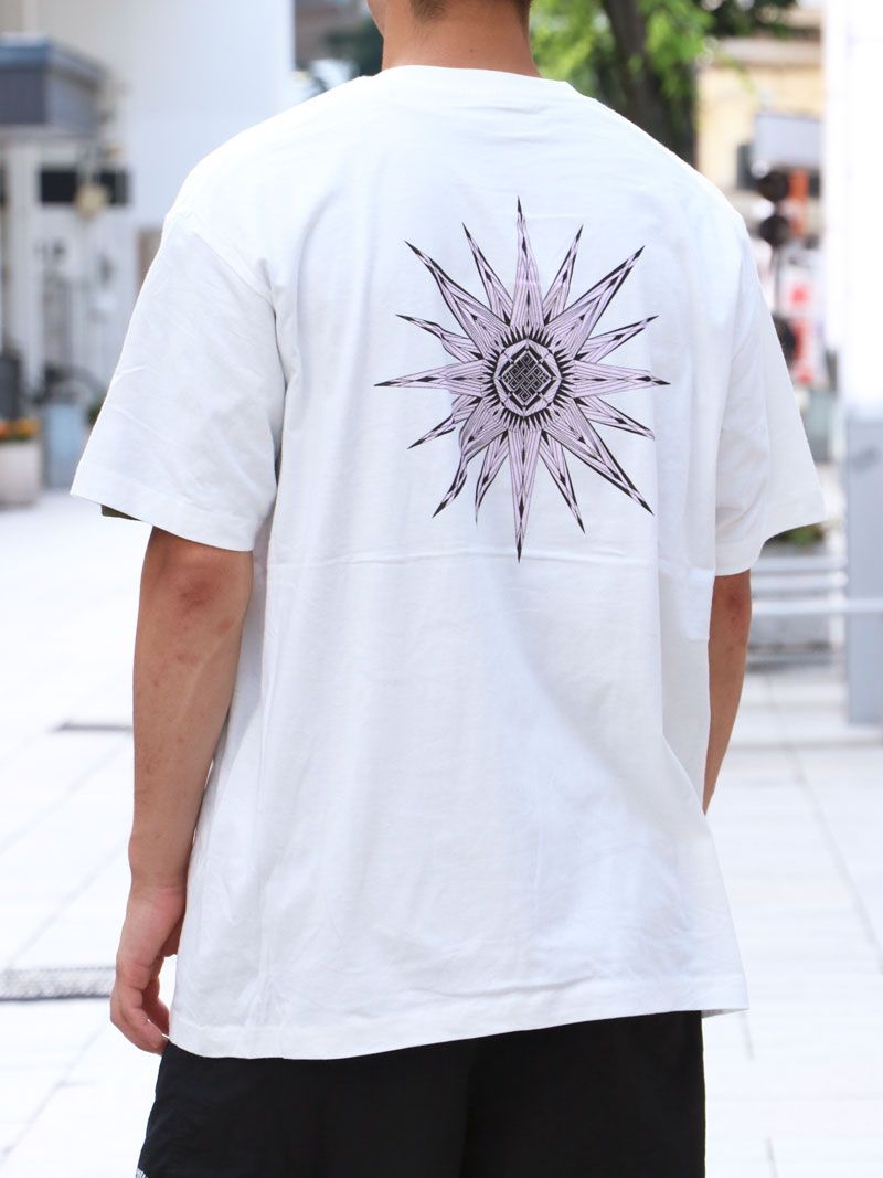 "SOLUA" EMIT ENERGY TEE (NATURAL)
