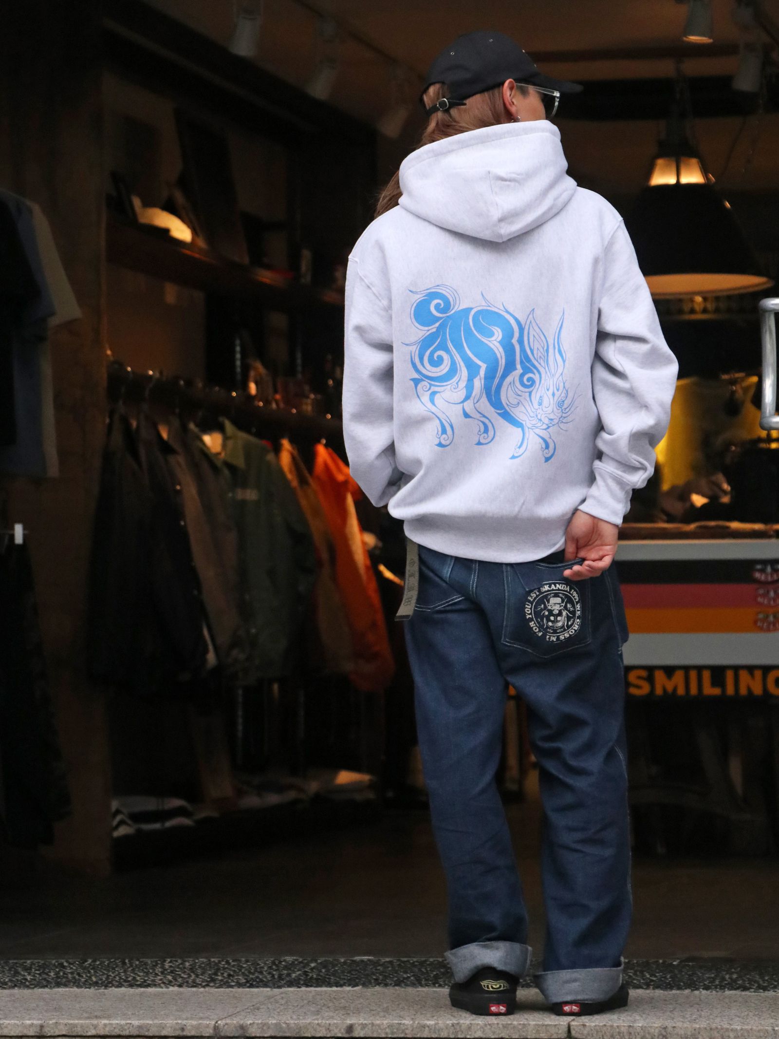 TRIVAL HARE PARKA (ASH)