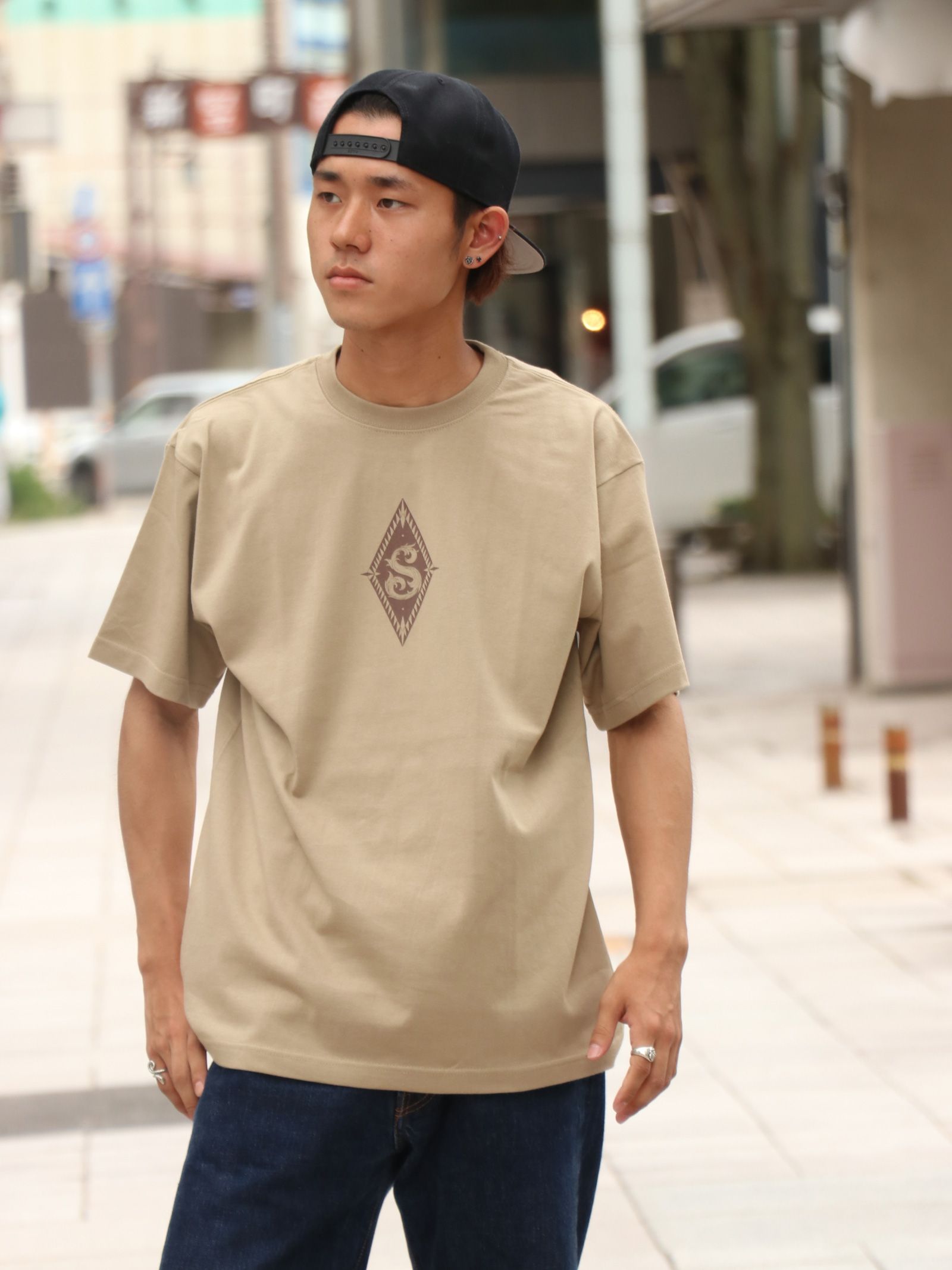 トライバル タイガーTシャツ (サンド) / TRIBAL TIGER TEE
