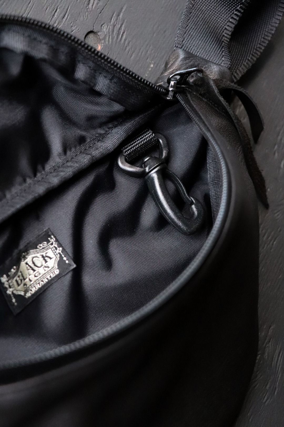 BS STEALTH POUCH (STEALTH BLACK)