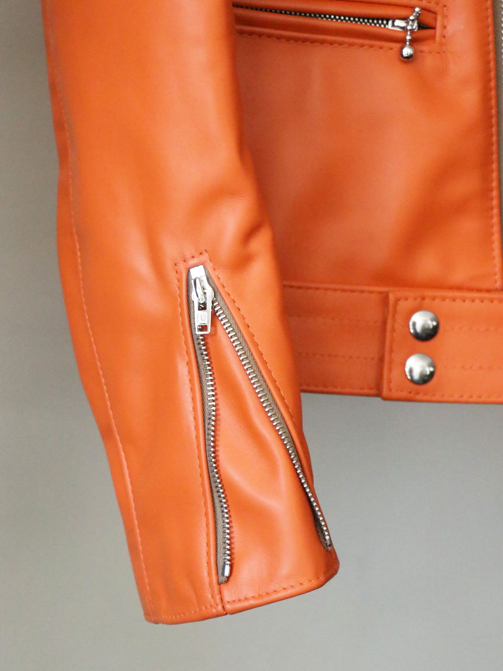 サイクロン441 : ホースハイド(オレンジ） | Lewis Leathers Lewis