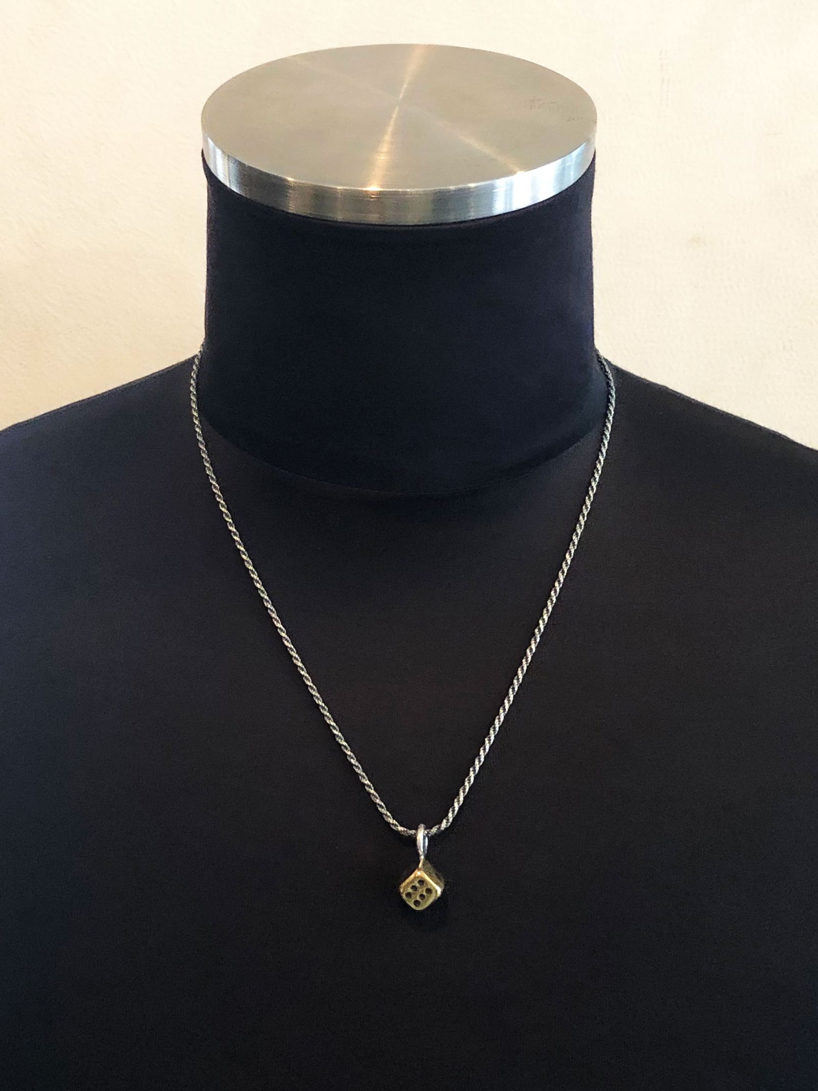 SMALL SIZE DICE NECKTOP (BRASS)