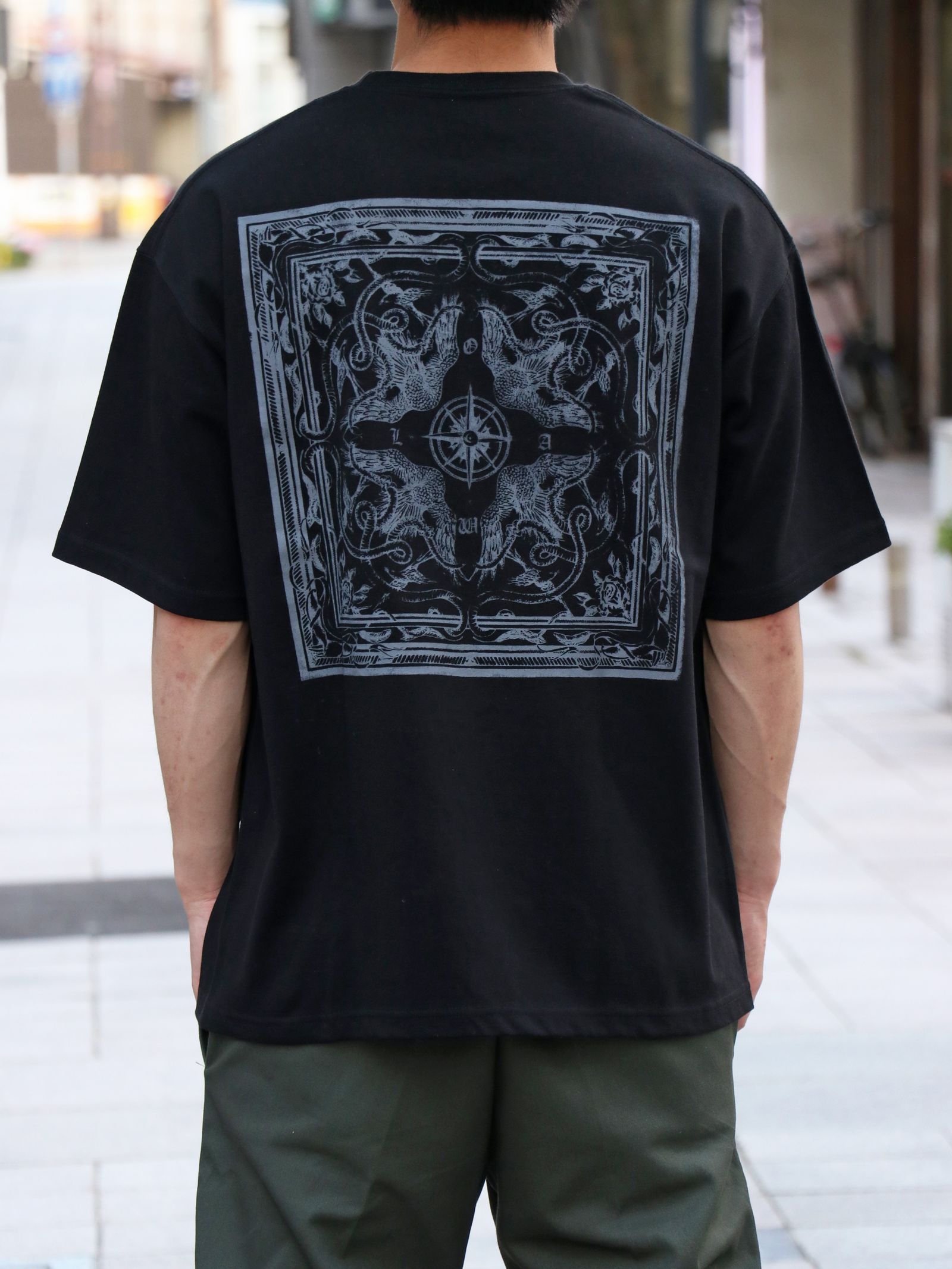 SKANDAオリジナルスーパーヘビーウェイトバンダナ Tシャツ (ブラック)