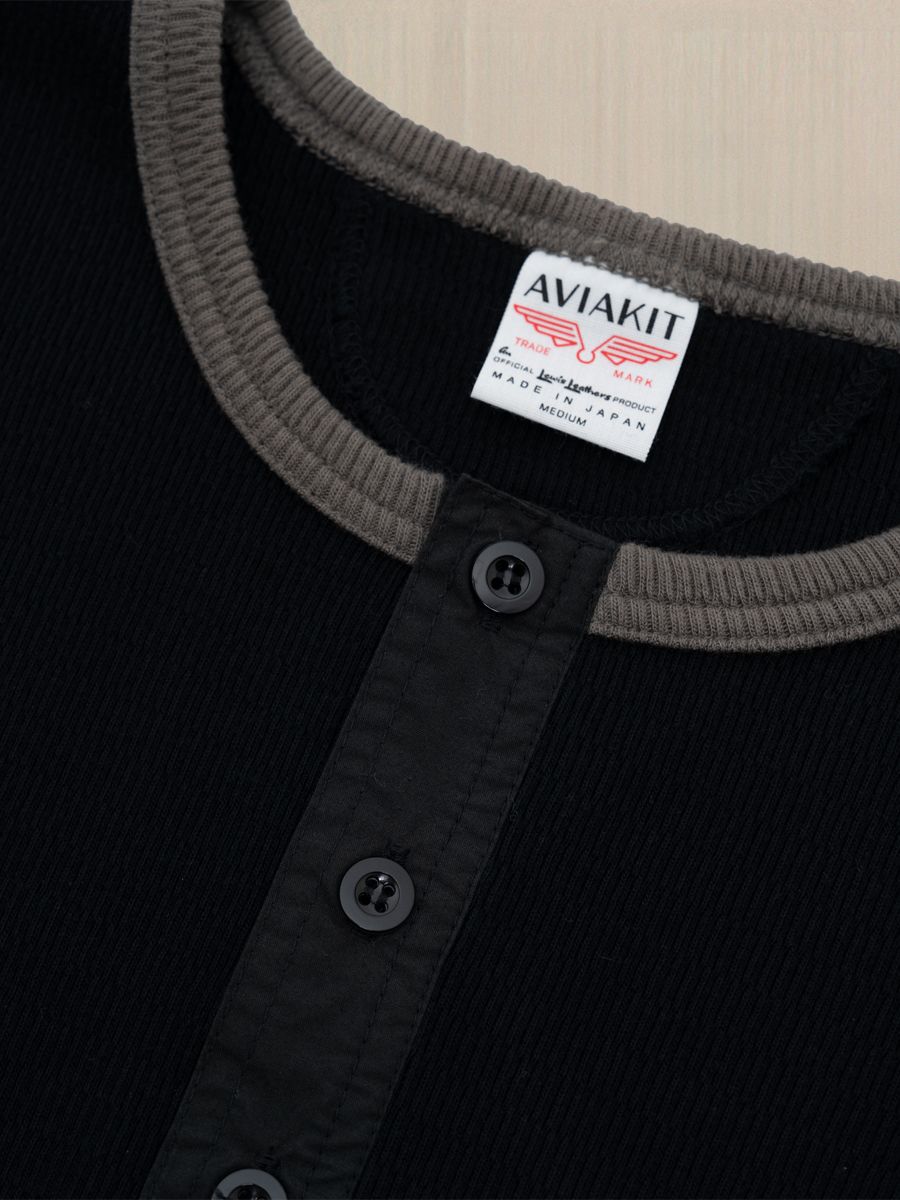 "AVIAKIT WAFFEL" T-SHIRTS HENLEY NECK (BLACK×GRAY)