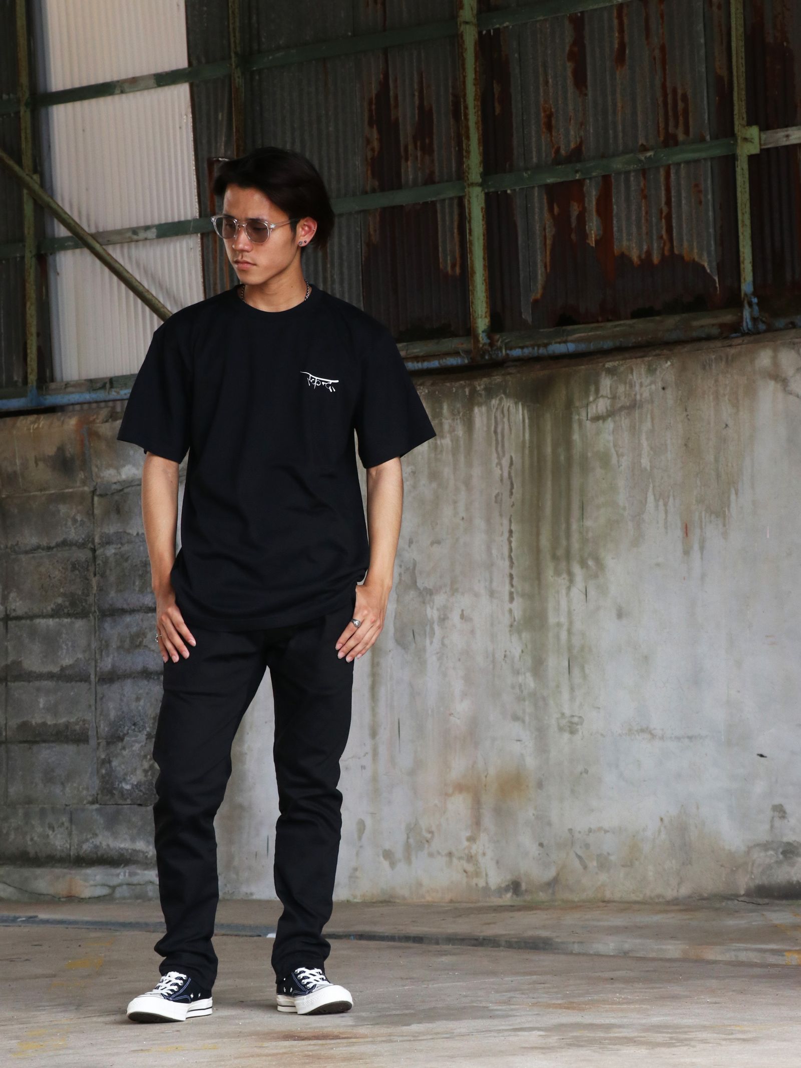"DARK MATTER" S/S TEE / "DARK MATTER" Tシャツ(ブラック）