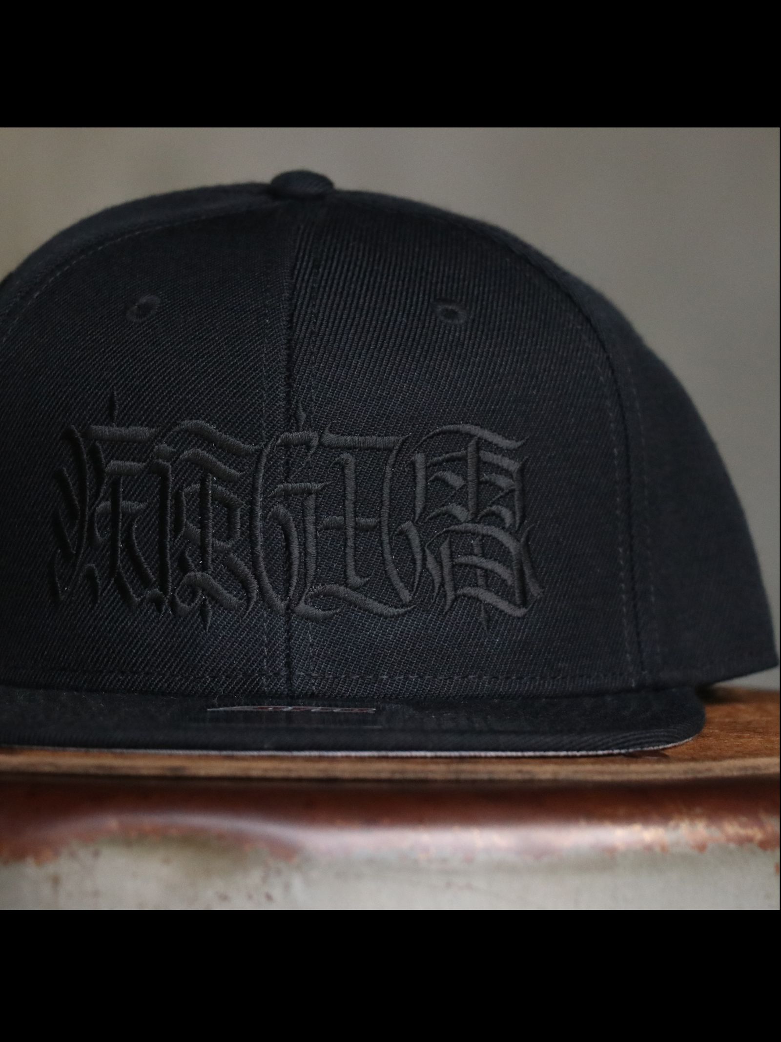 MOZYSKEY×SKANDA "疾風迅雷"CAP (BLACK×BLACK)