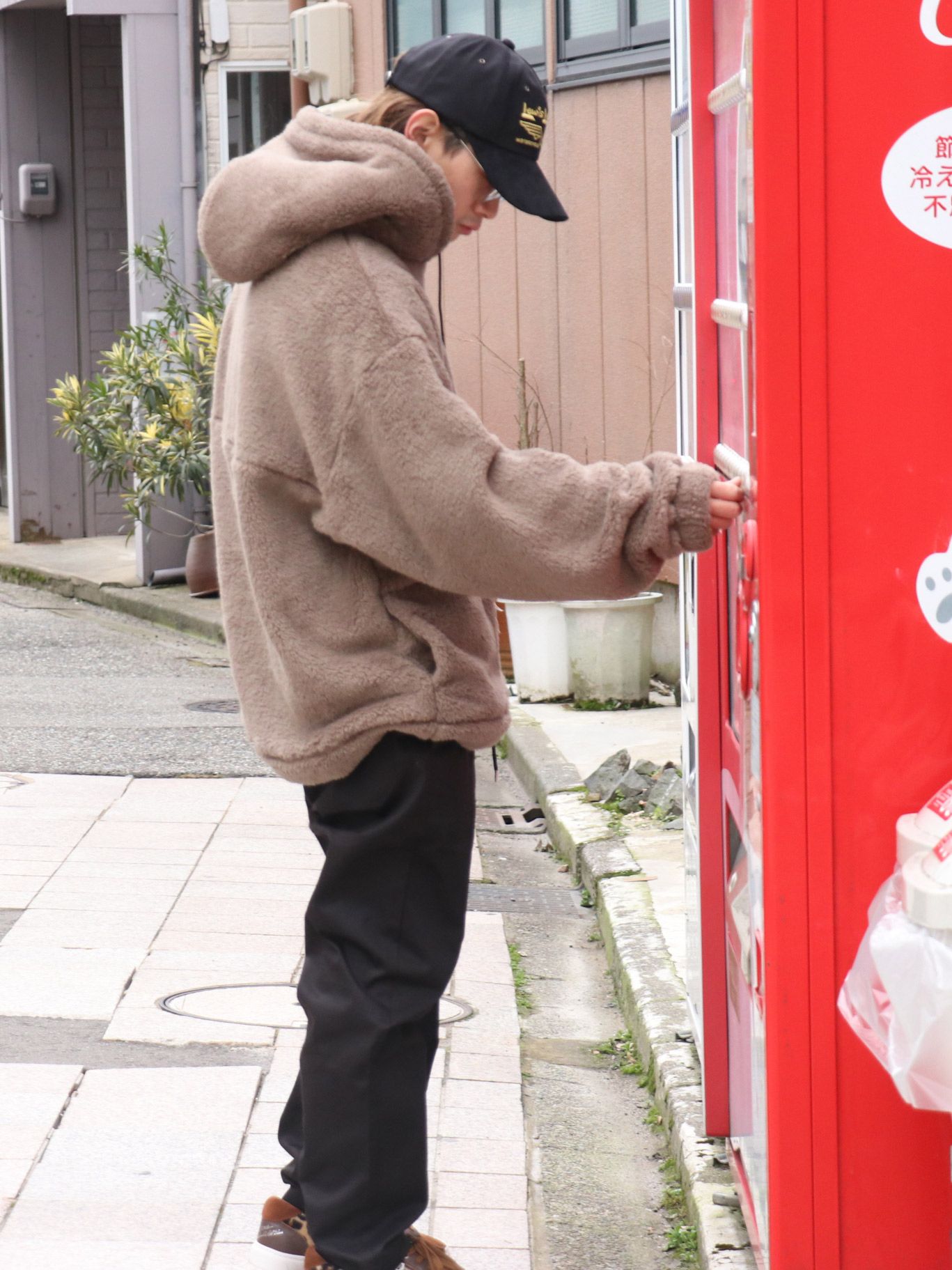 ボアフーディー (ベージュ）/ BOA HOODIE (BEIGE)