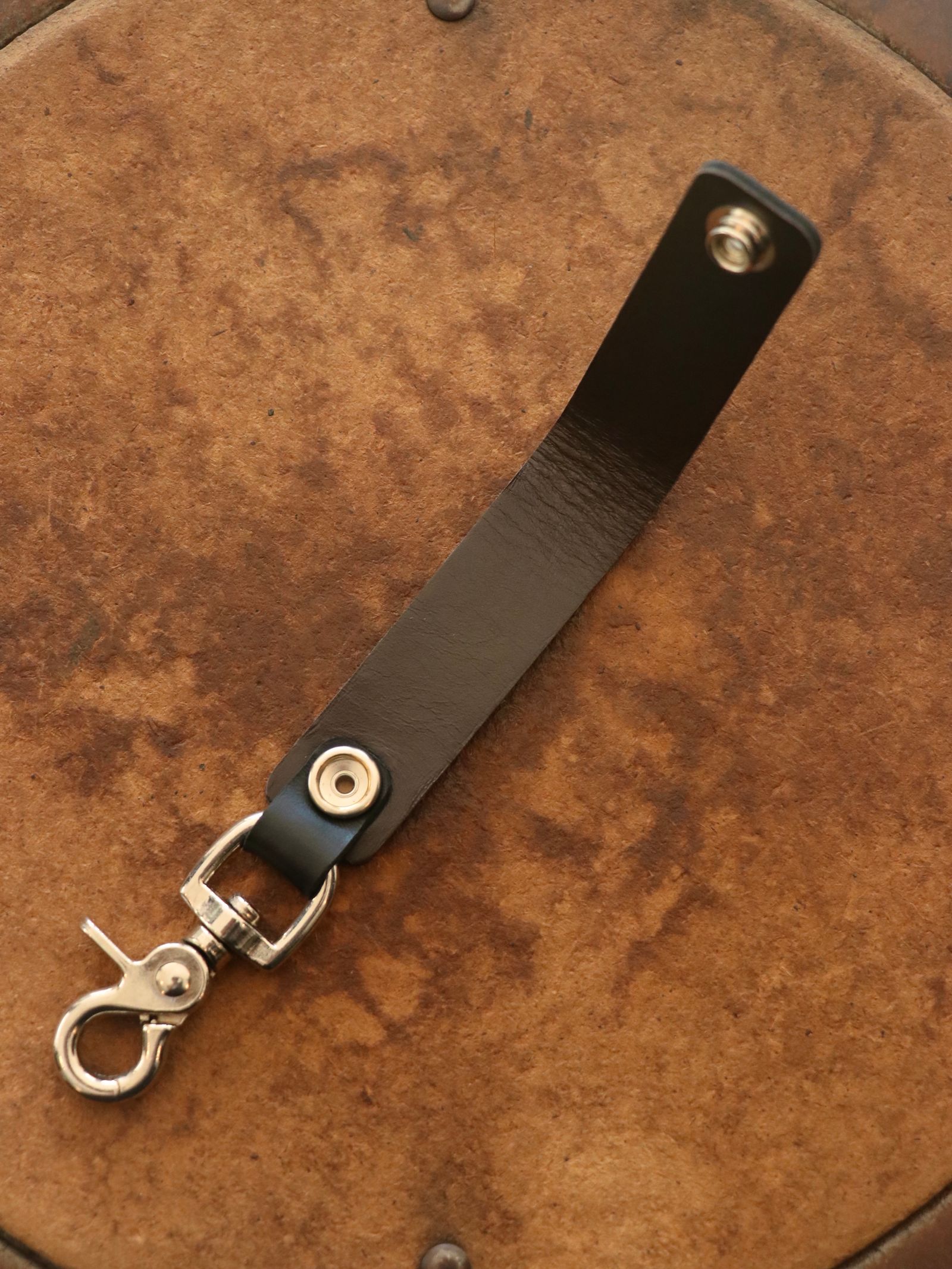 【限定発売】LEWIS LEATHERS BELT LOOP KEYRING MK2 (BLACK×BROWN)