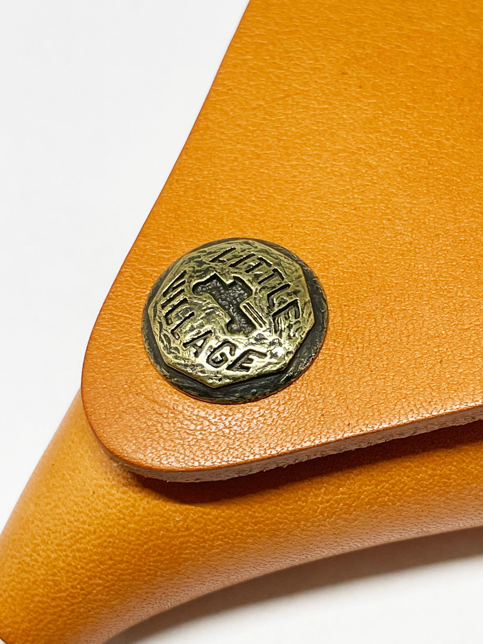 LVC x SKANDA COIN CASE "DORITOS"