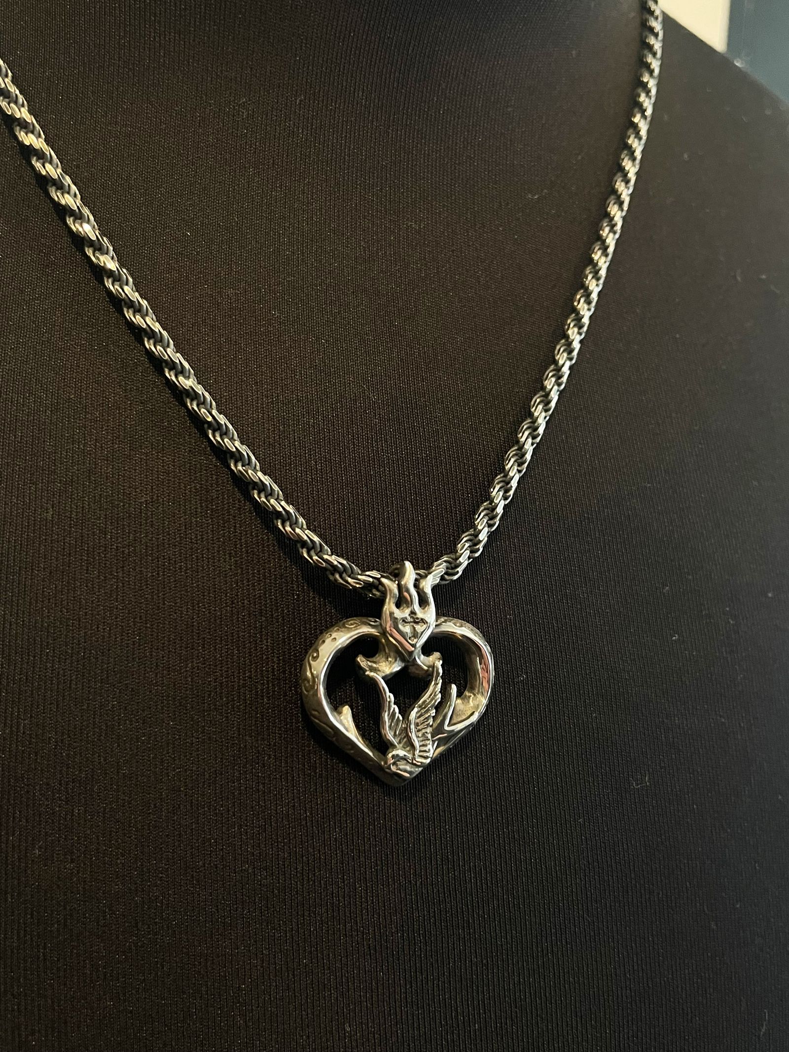 SWALLOW & HEART NECKTOP (SILVER925)