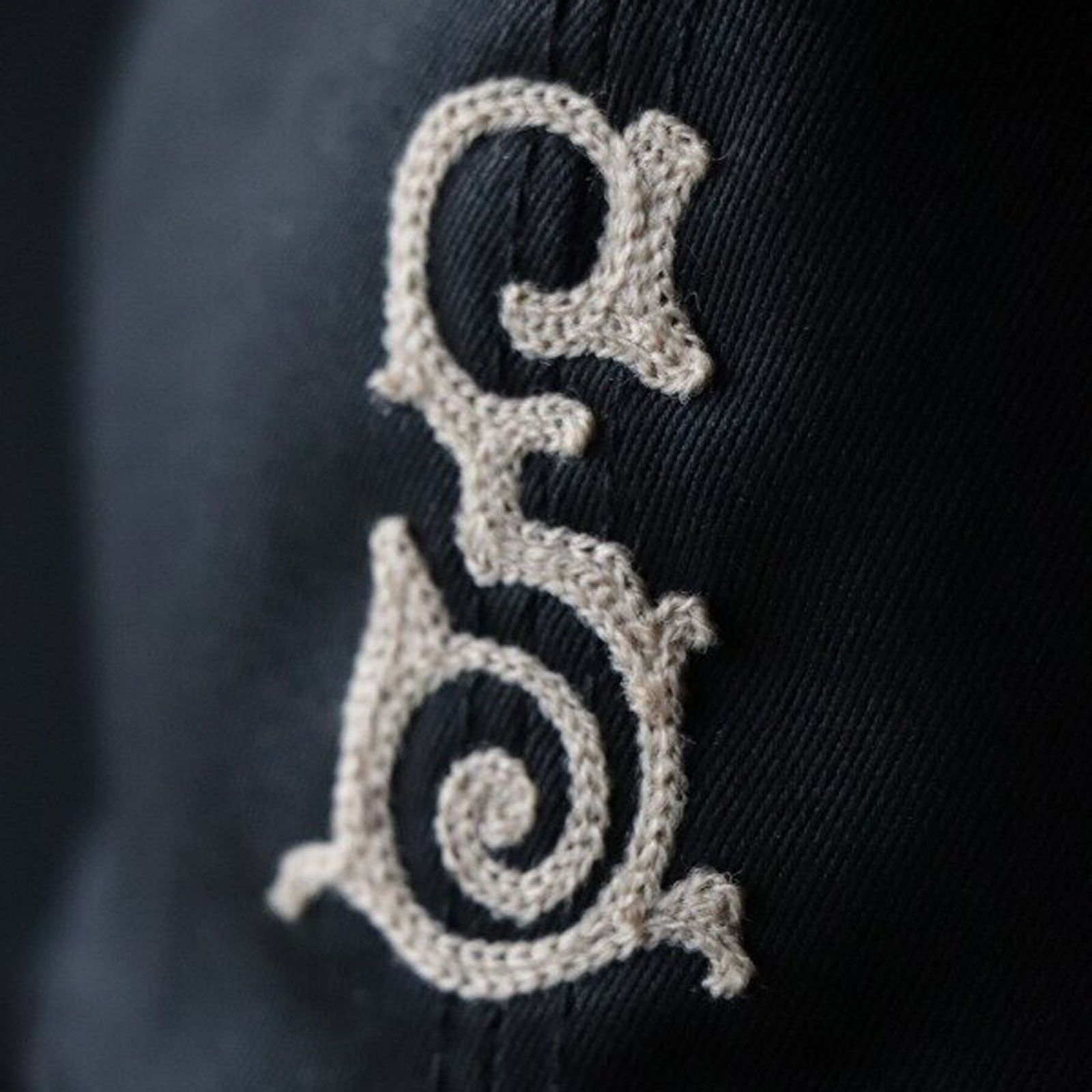 BLACK SIGN - BS HANDLER CAP (MIDNIGHT CODE 