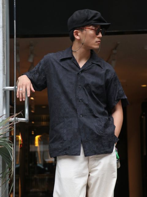 和を感じる。モノトーンコーディネート