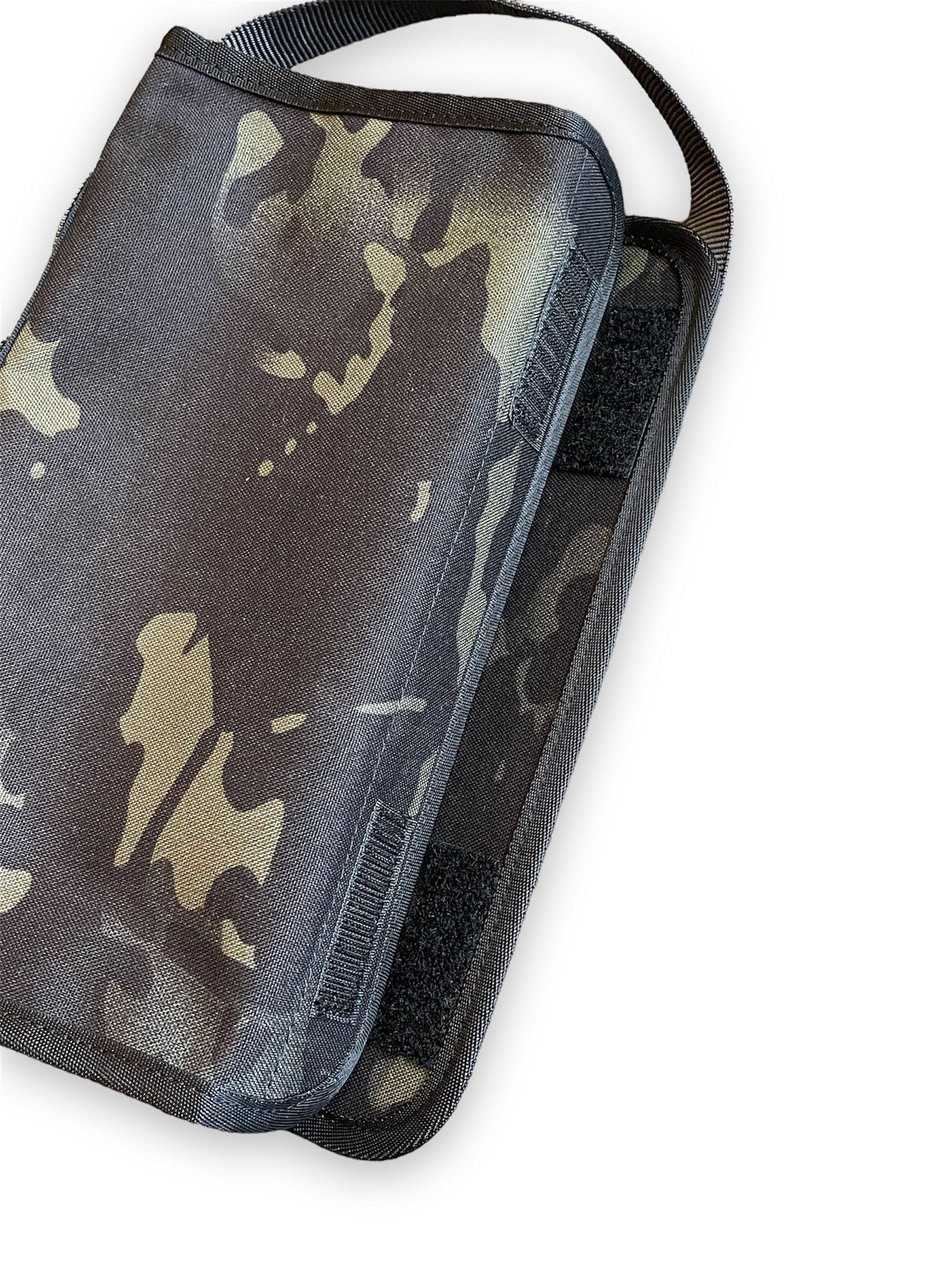 TISSUE CASE (MULTI CAMO)