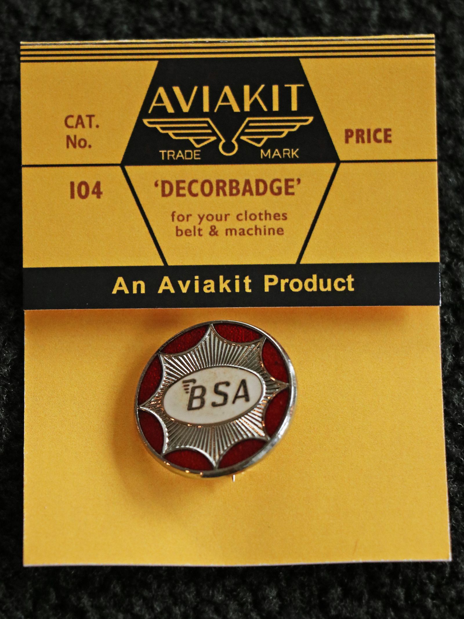 "BSA STAR ROUND" BADGE