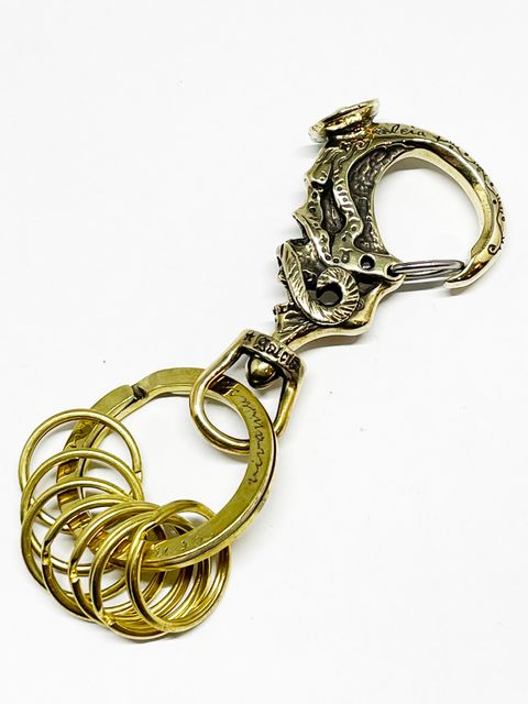 SKULL (SMALL) KEYHOLDER (BRASS)
