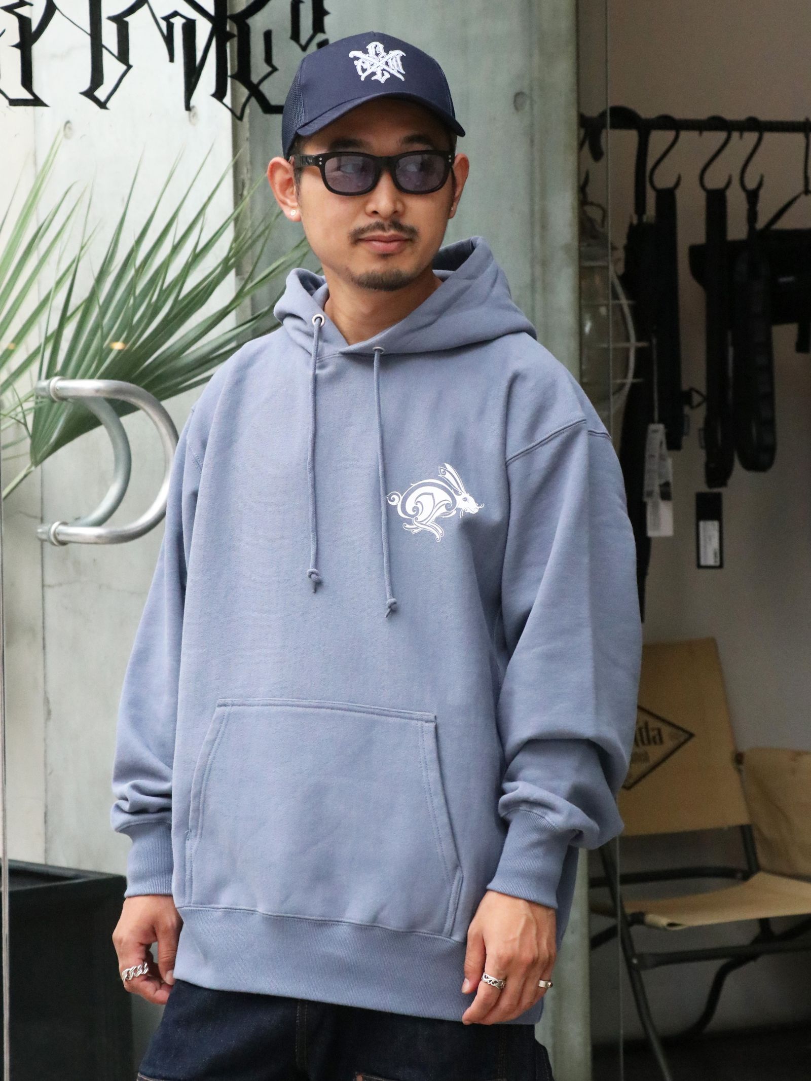 TRIVAL HARE PARKA (STONE BLUE)