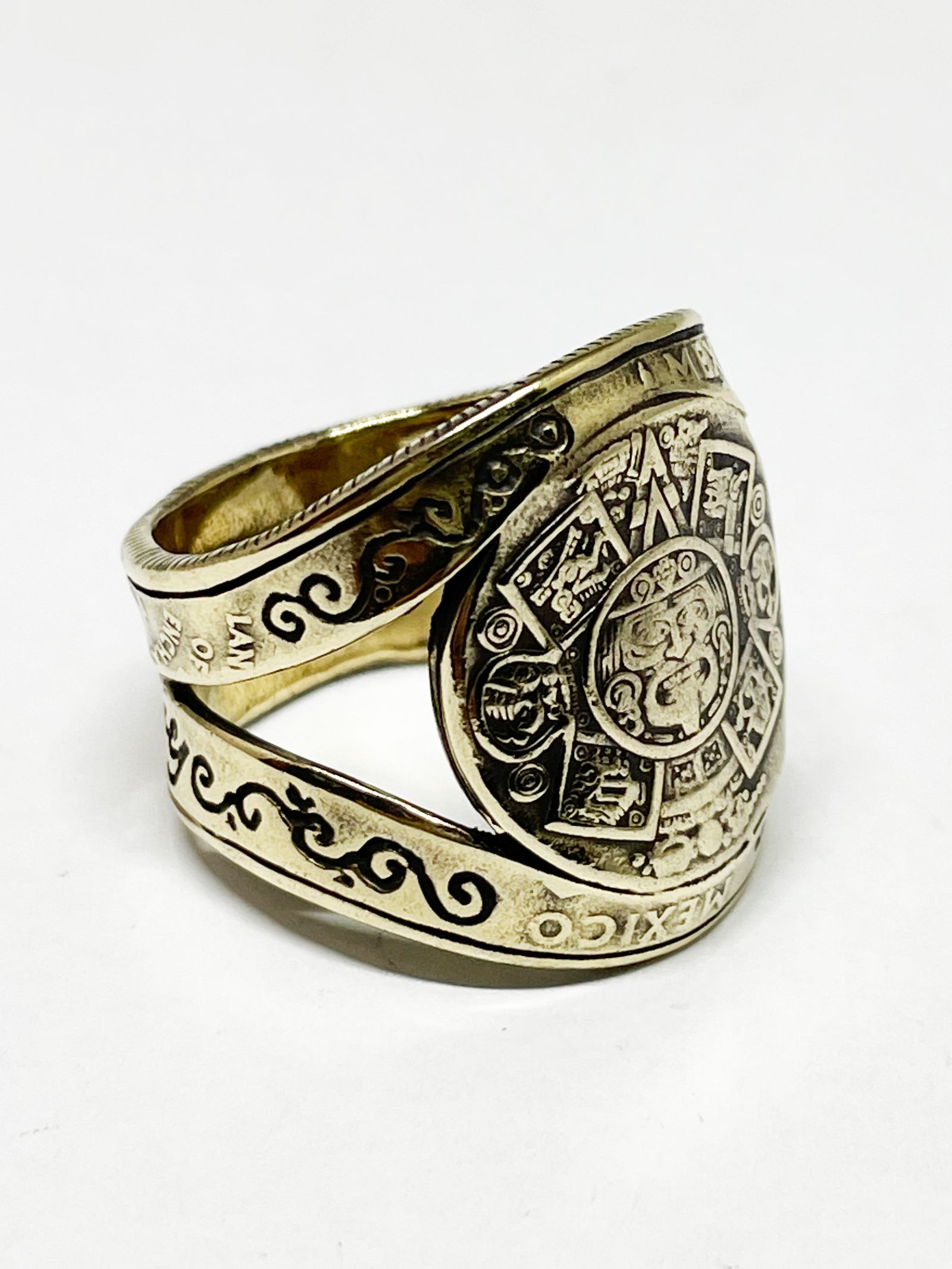 MAYA CALENDER MEDAL RING (BRASS)
