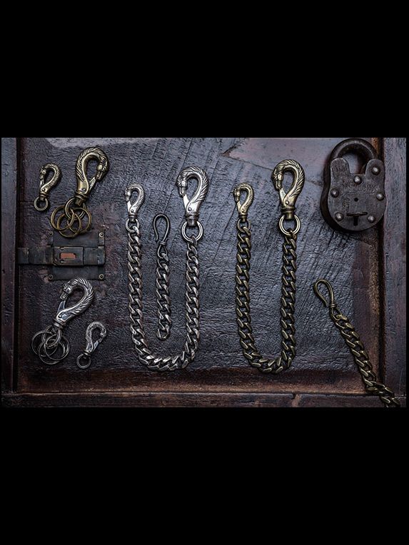 PEANUTS & CO. - HORSE KEY HOOK (BRASS) M SIZE | SKANDA