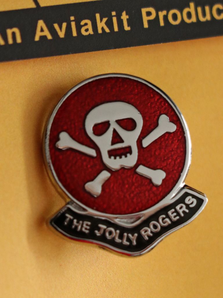 THE JOILY ROGERS-RED