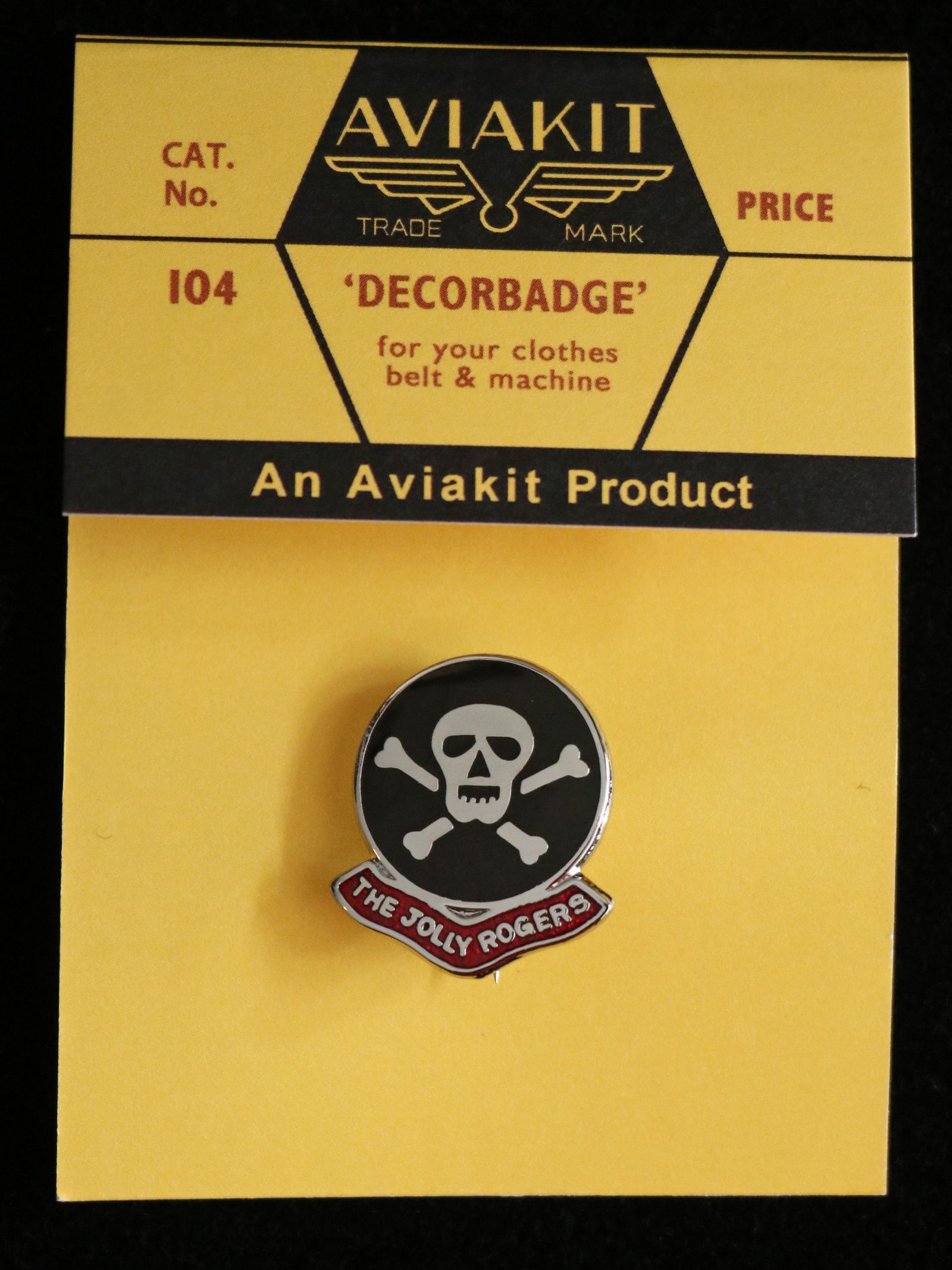 "PIRATES" BADGE