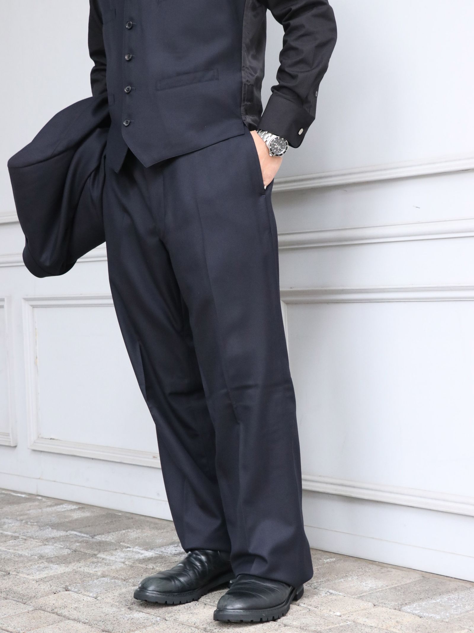 BLACK SIGN - WALL SYREET SNAPY SUIT (DARK NAVY) | SKANDA