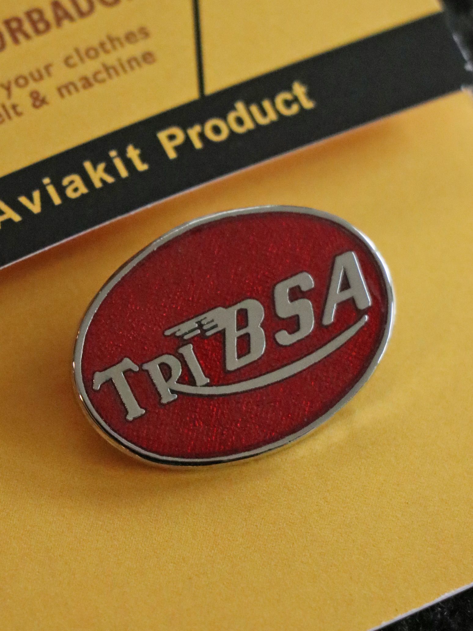 【即日発送可能】"TRI BSA" BADGE